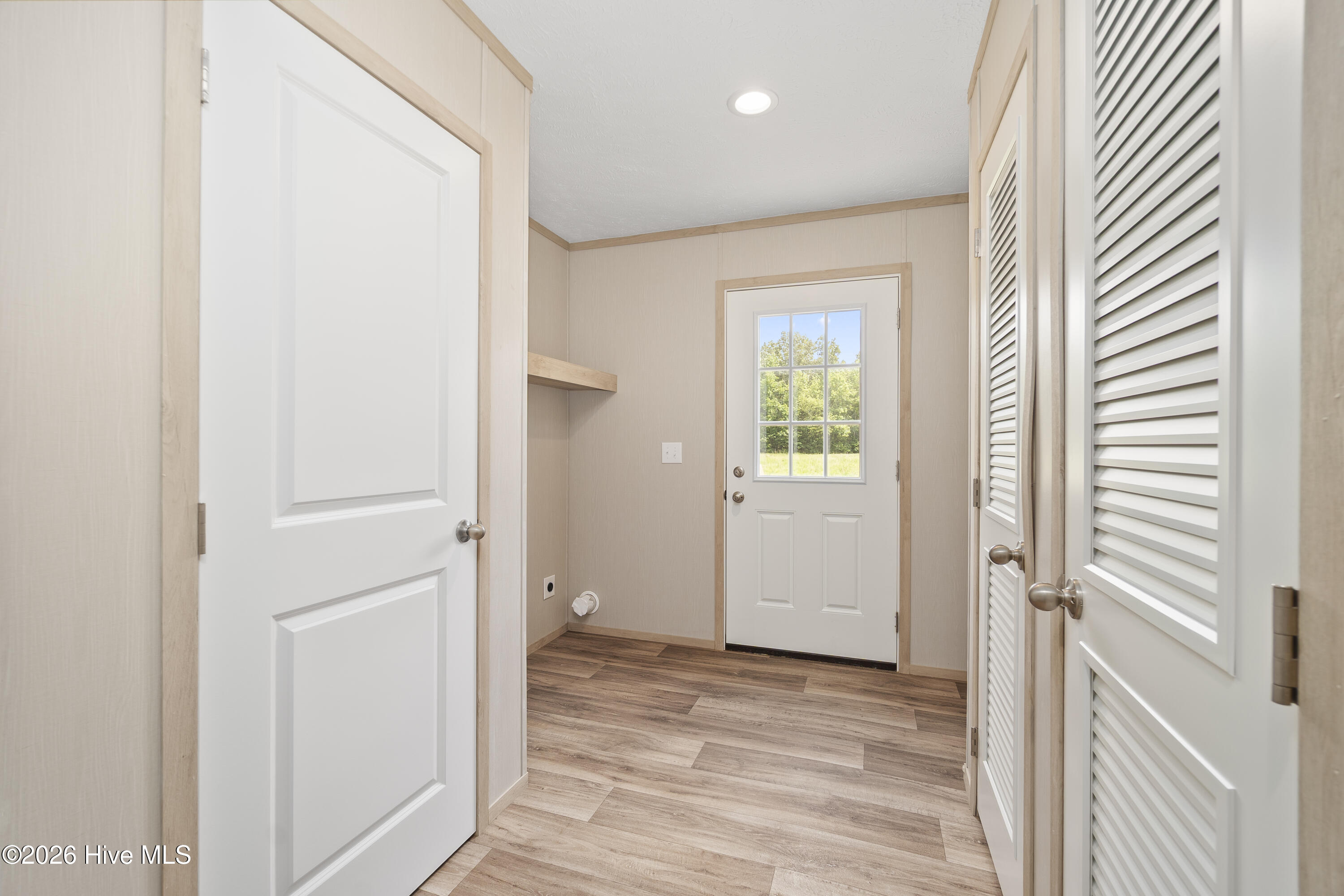 688 Deep Creek Road Property Photo 11