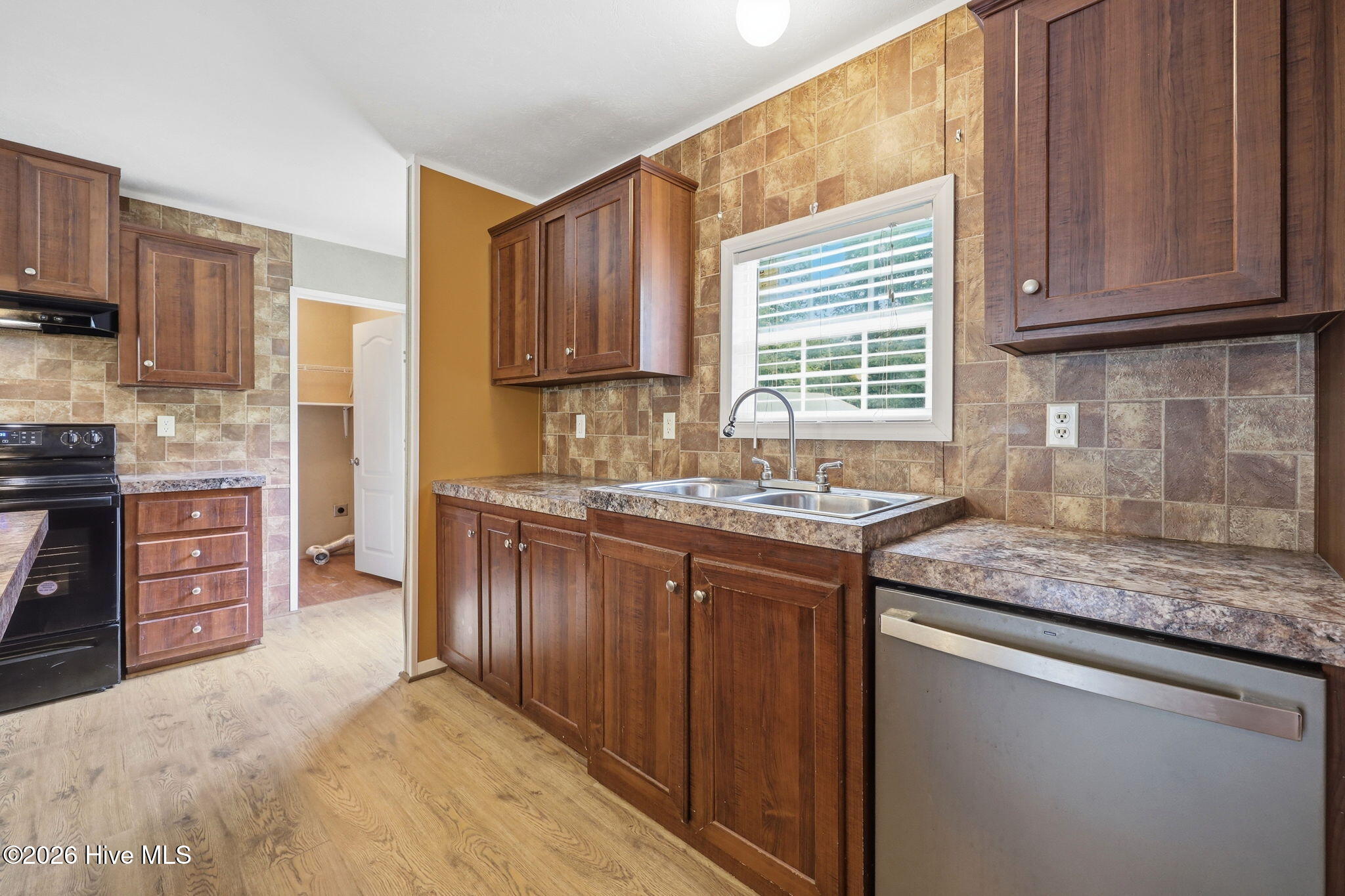 172 Gray Squirrel Lane Property Photo 17