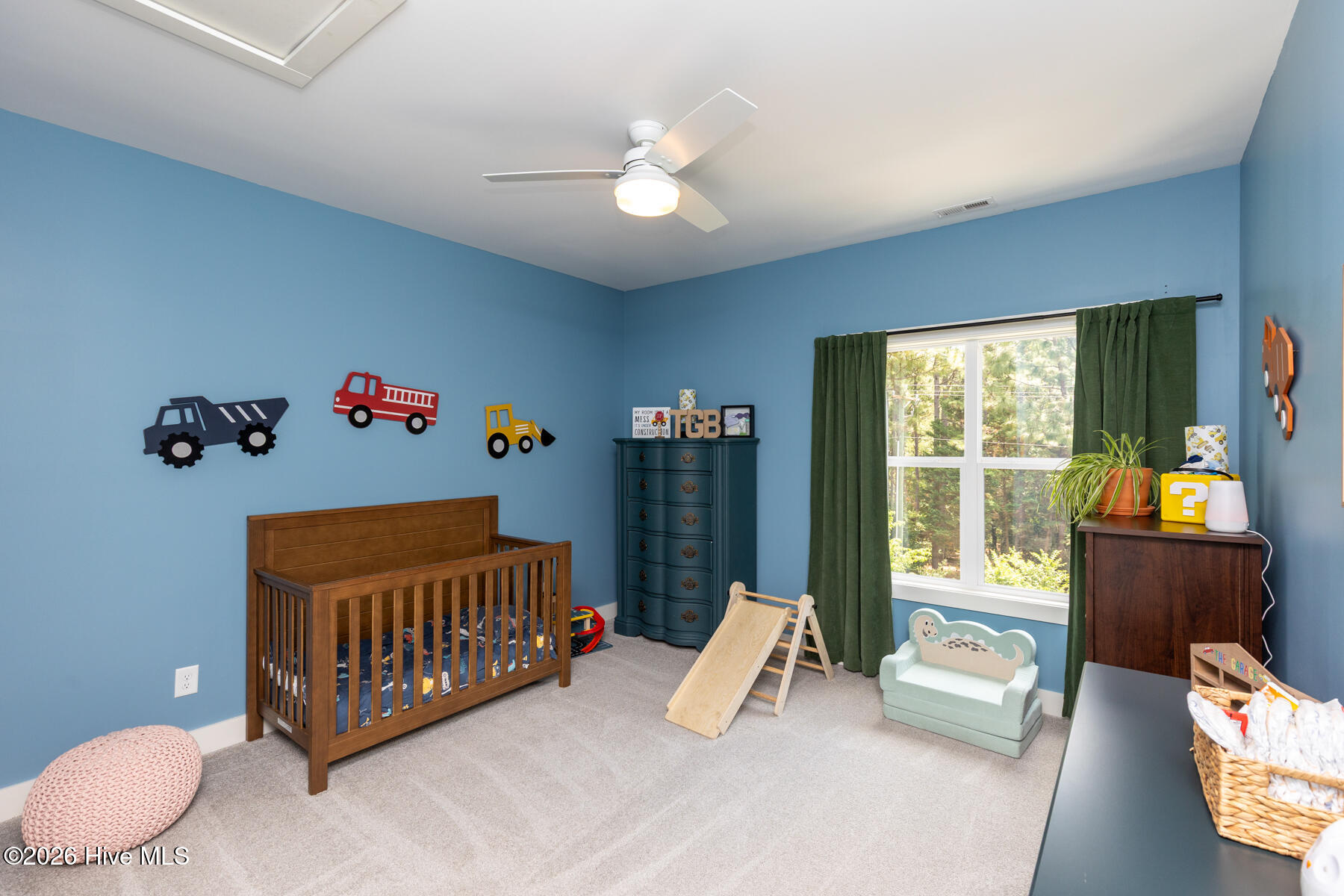 140 Surry Circle Drive S Property Photo 24