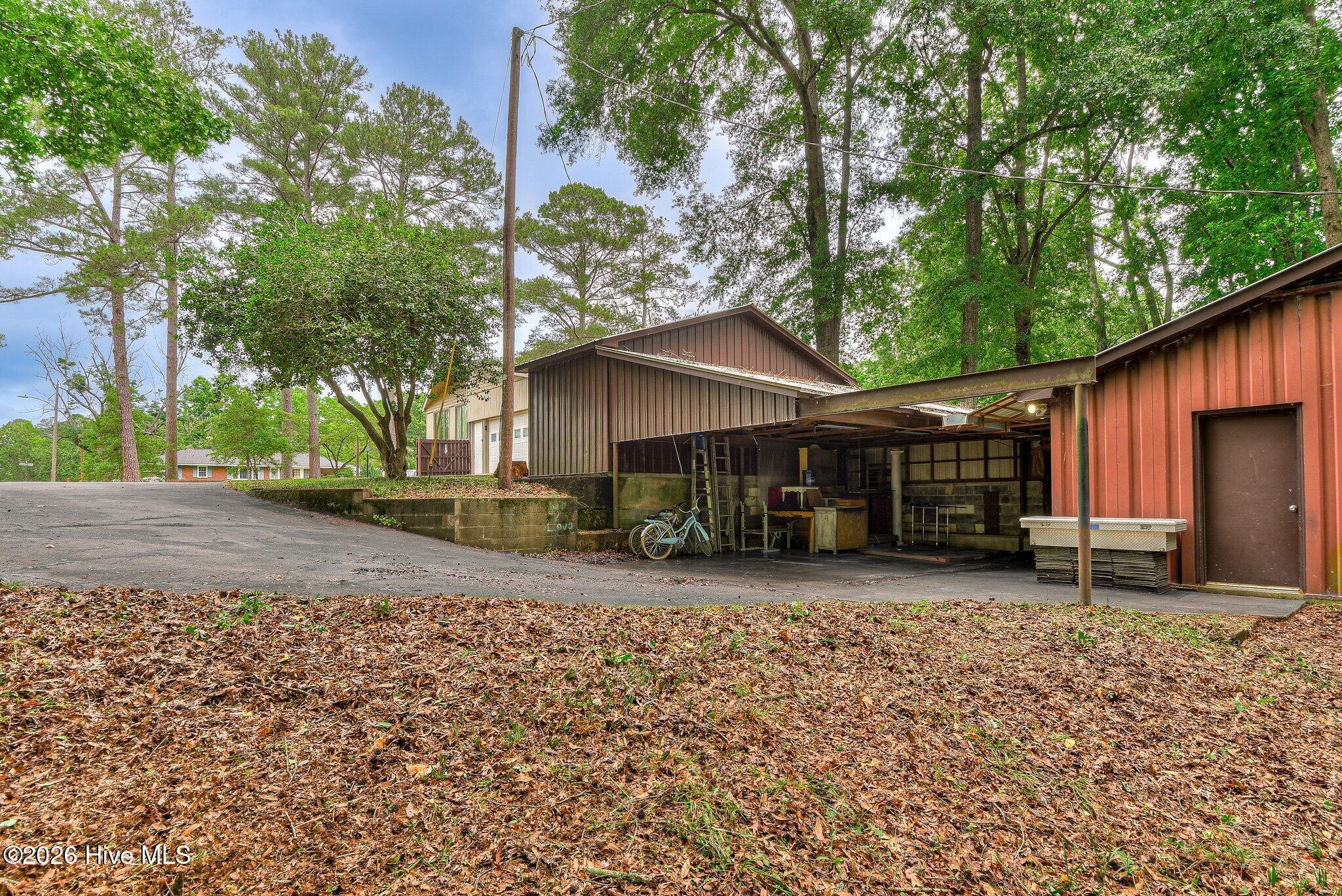 809 Woodside Drive Property Photo 25