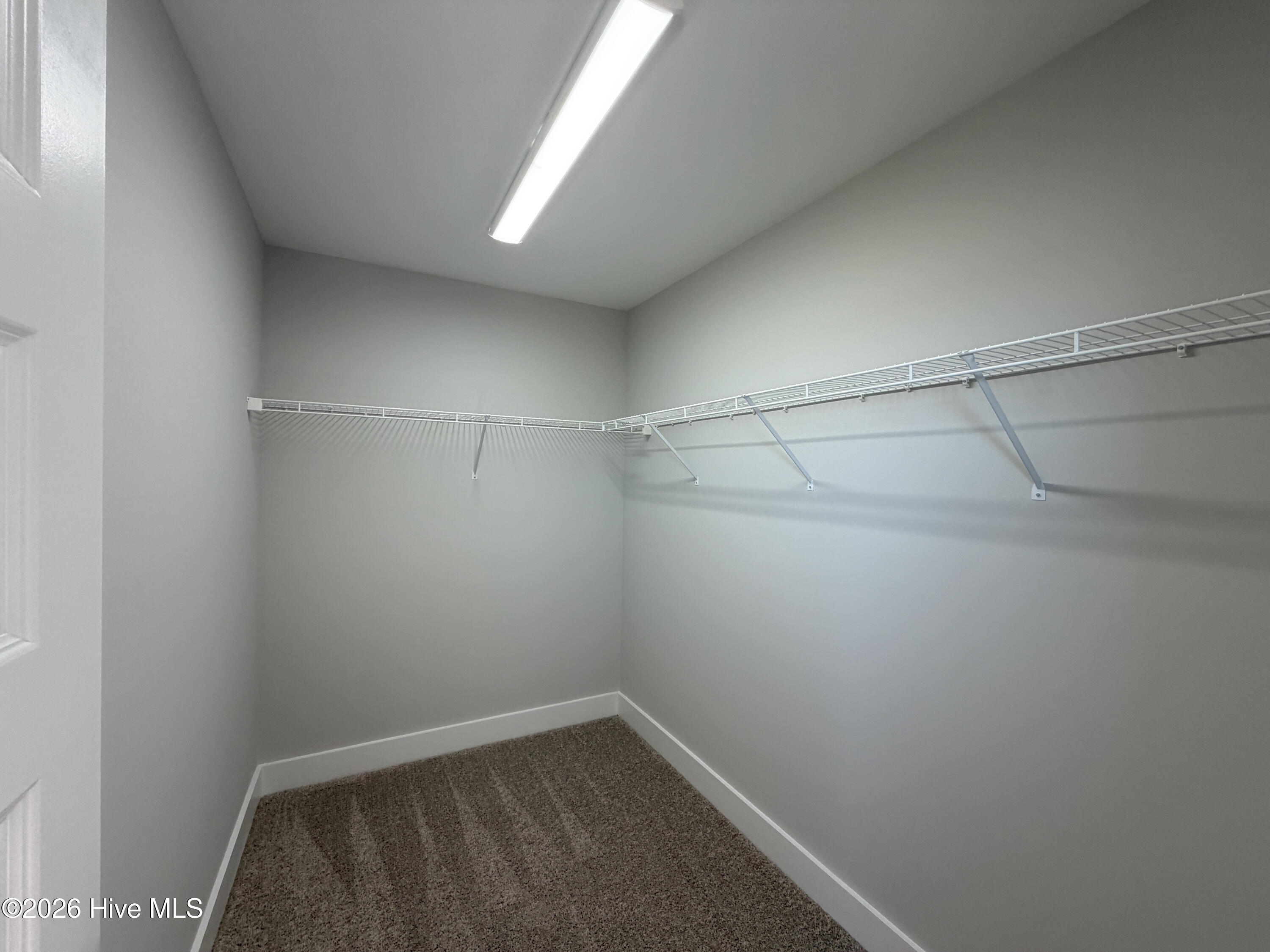 506 E Black Water Lane Property Photo 22