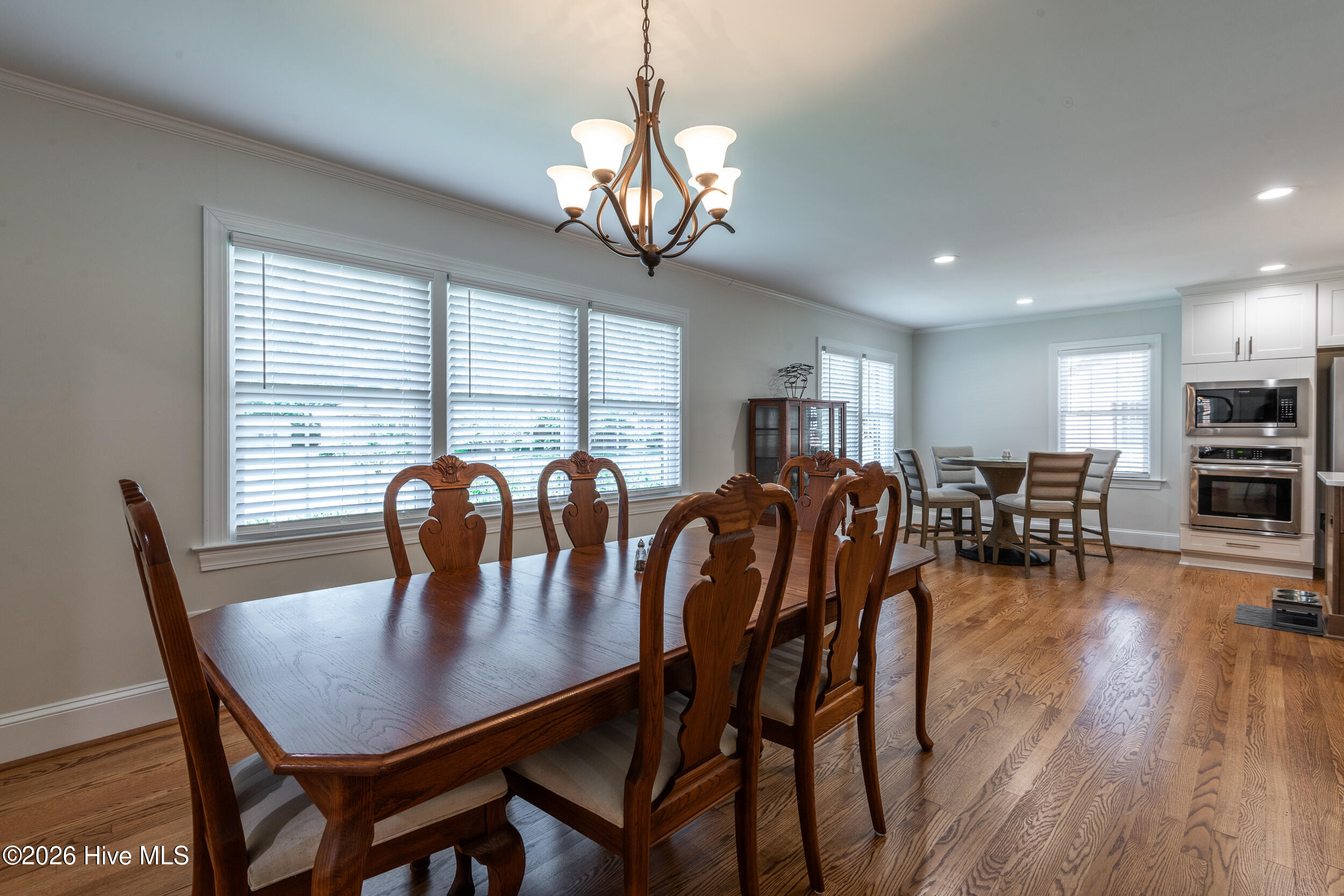 1705 Englewood Drive Property Photo 8