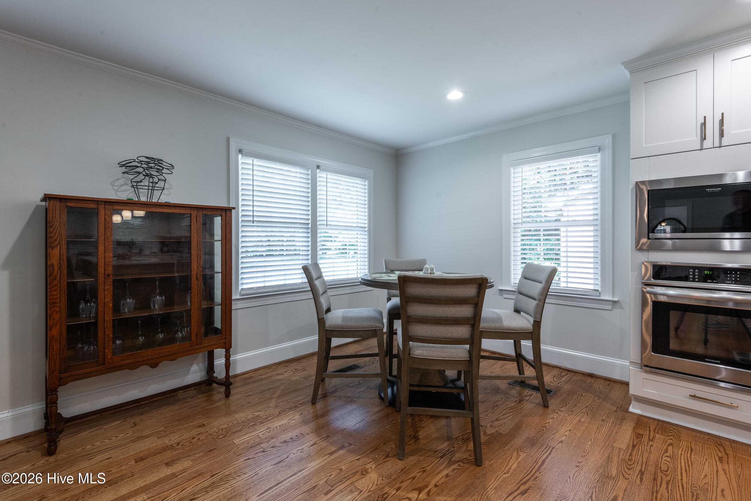 1705 Englewood Drive Property Photo 12