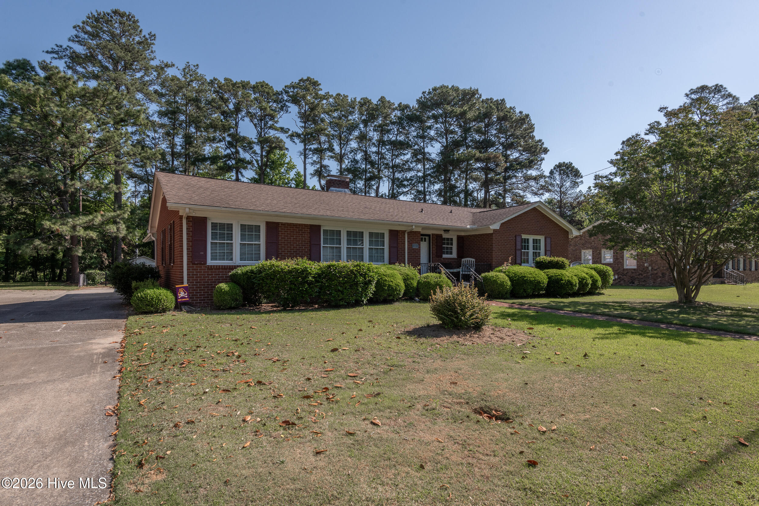 1705 Englewood Drive Property Photo 48
