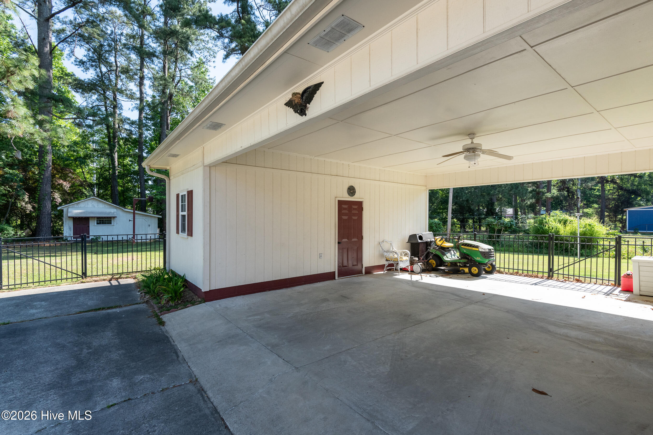 1705 Englewood Drive Property Photo 53