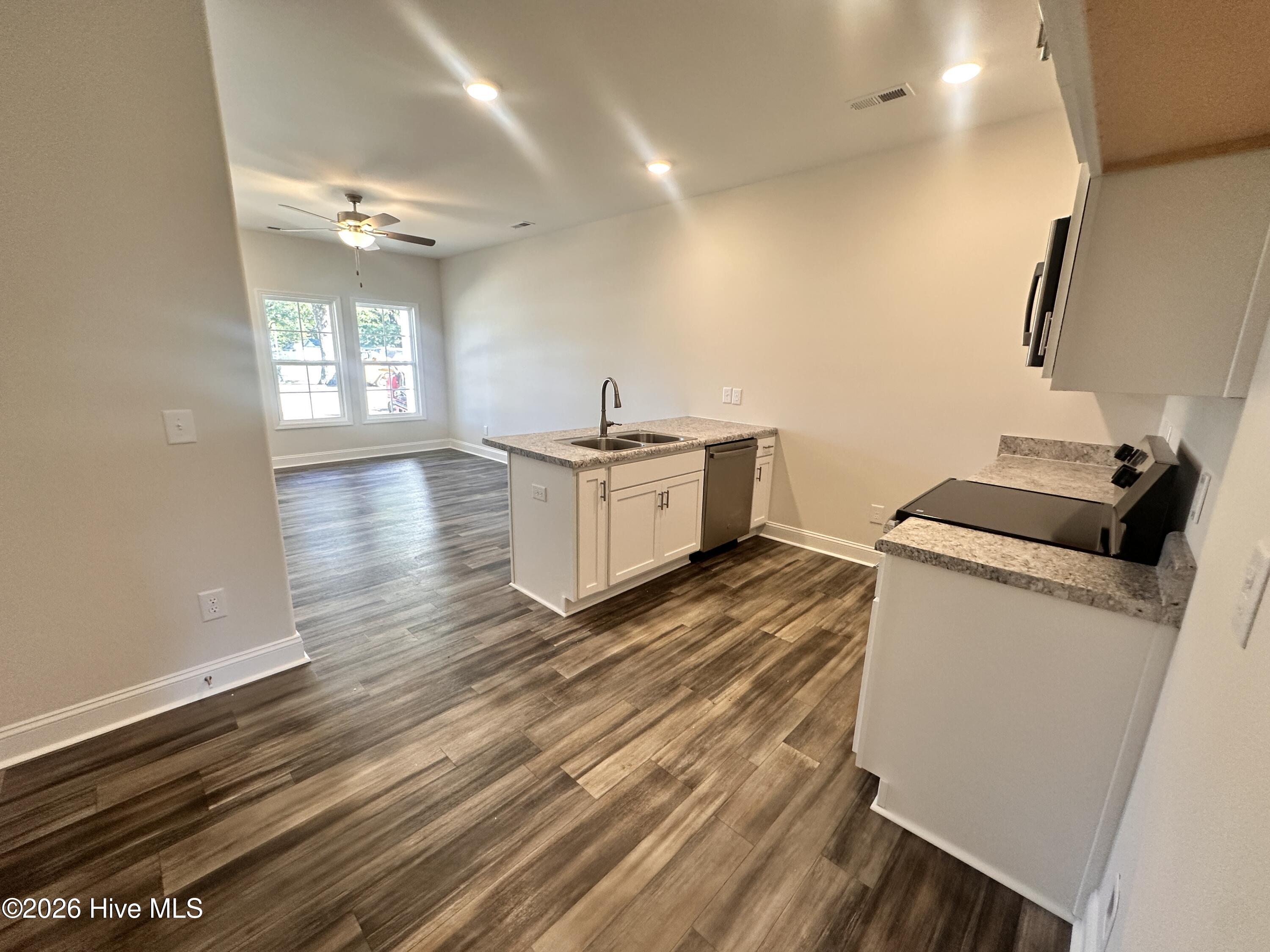 704 A Bynum Avenue Property Photo 7
