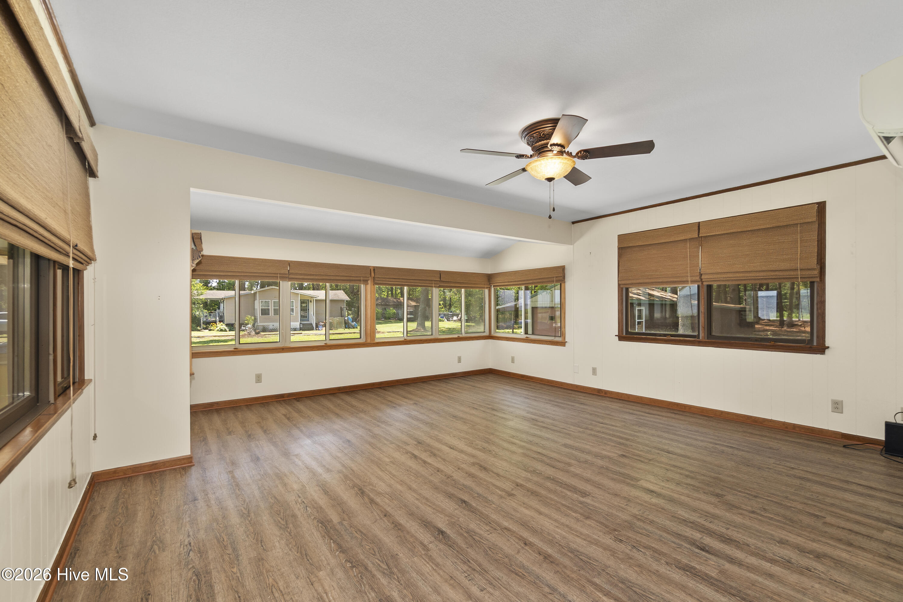 113 Driftwood Drive Property Photo 6