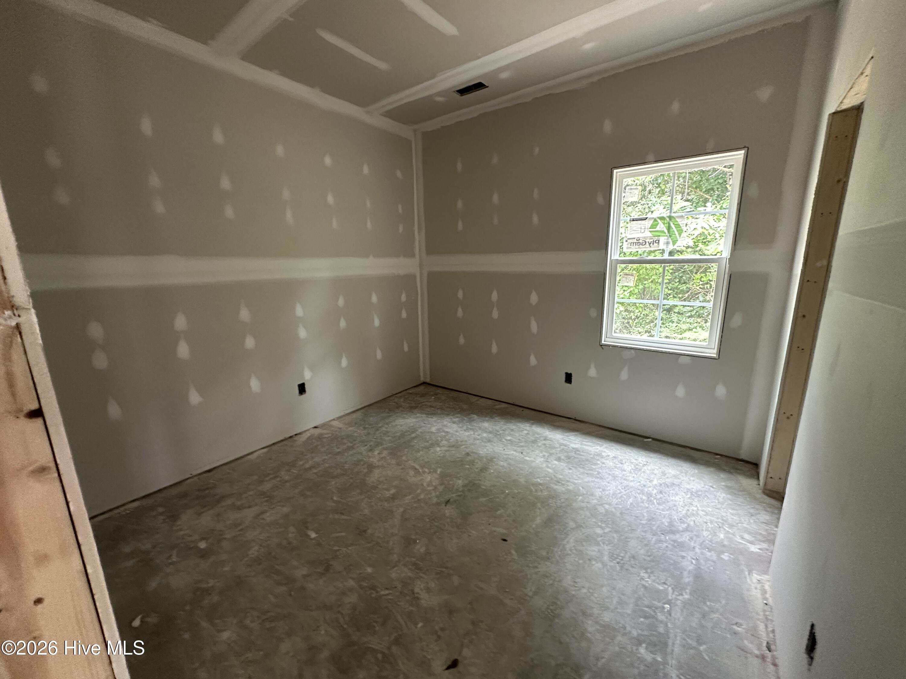 704 B Bynum Avenue Property Photo 9