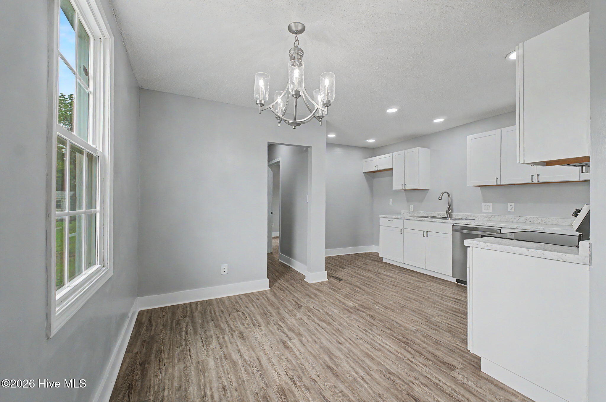 2020 Shirley Avenue Property Photo 13