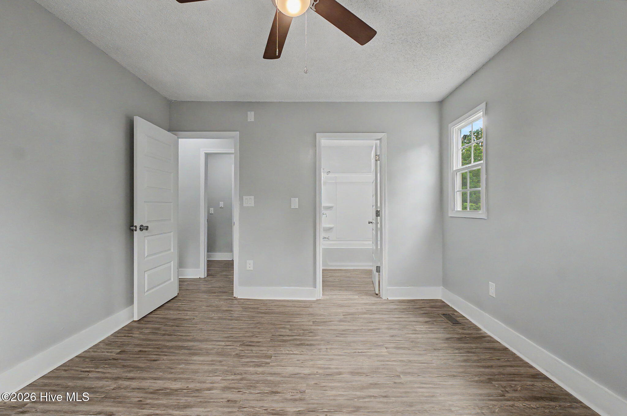 2020 Shirley Avenue Property Photo 21