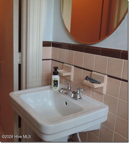 400 Clyde Avenue Nw Property Photo 25