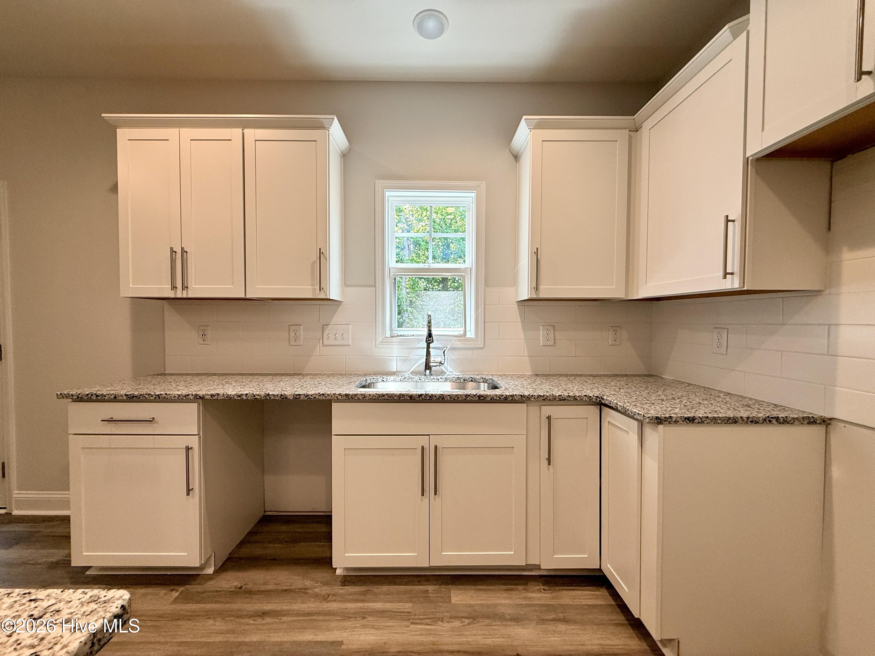 110 Driftwood Ct. Property Photo 14
