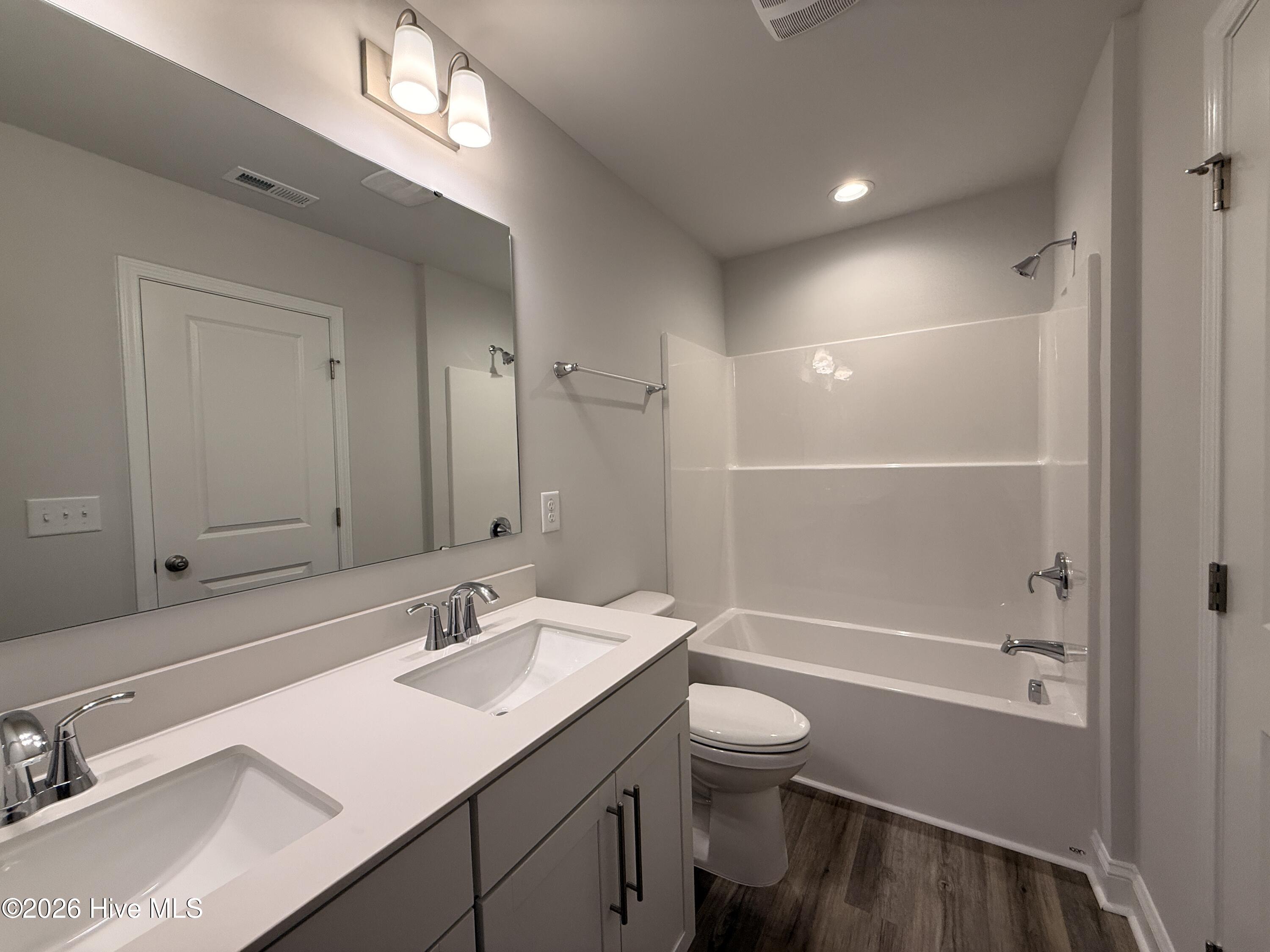 110 Driftwood Ct. Property Photo 27