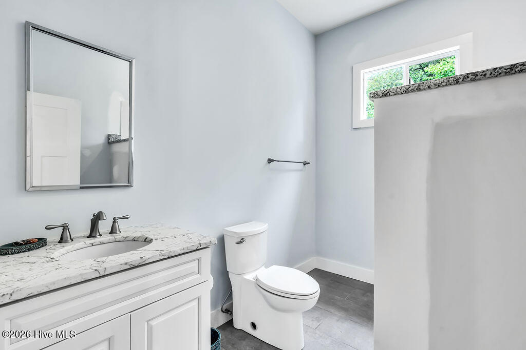 207 River Drive Property Photo 44