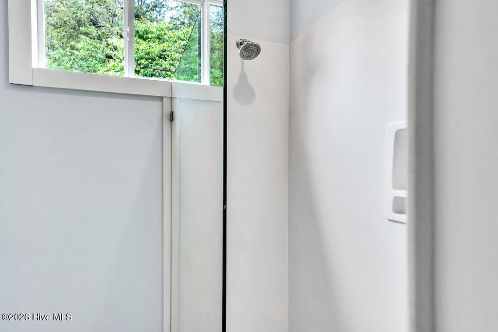 207 River Drive Property Photo 45