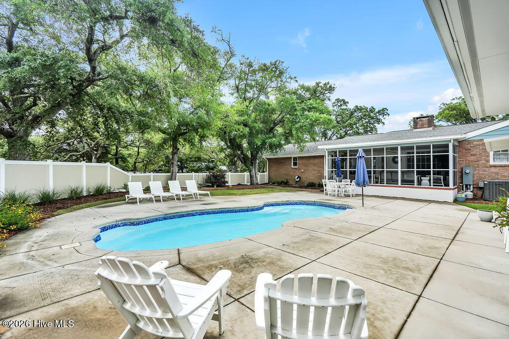 207 River Drive Property Photo 47