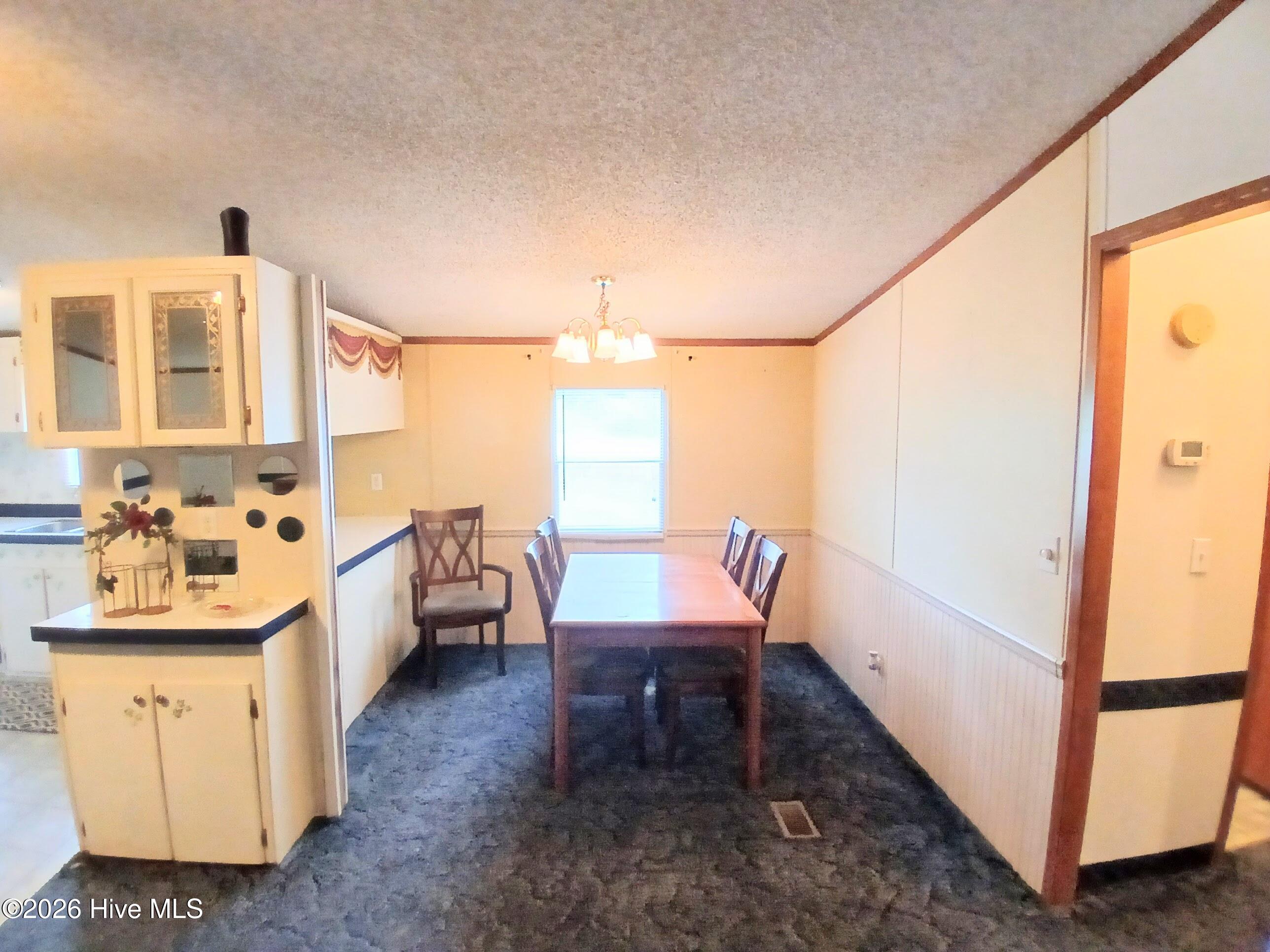 3929 Debra Street Property Photo 8