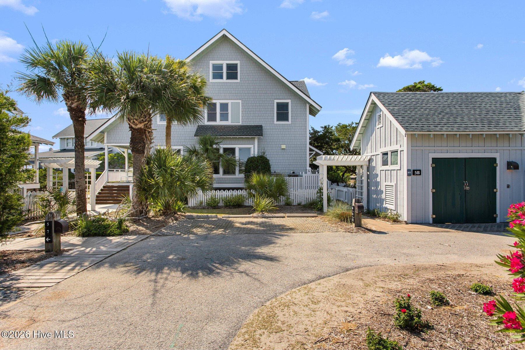 3 Scotch Bonnet Lane # B