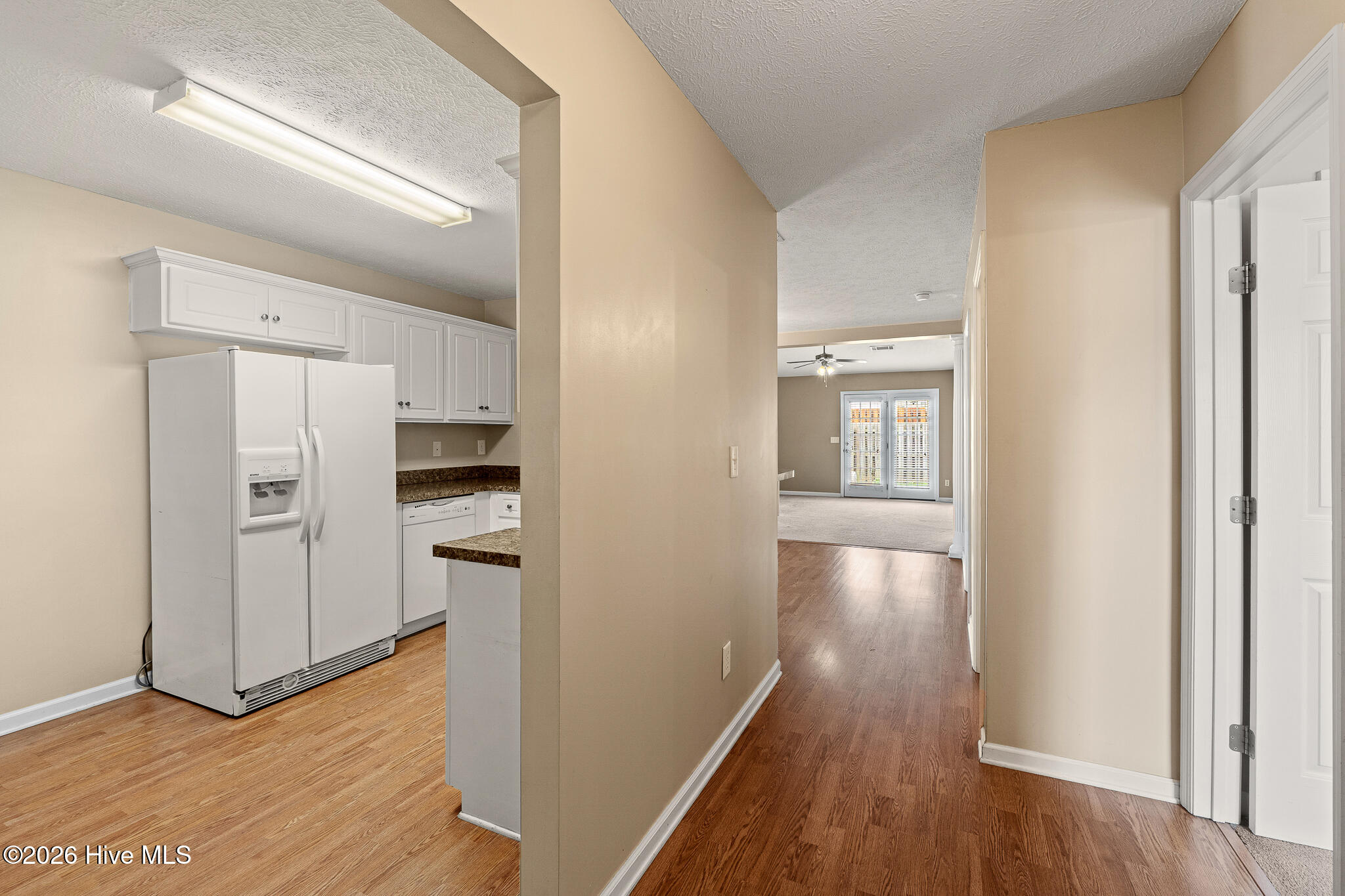 208 Satomi Way Property Photo 3