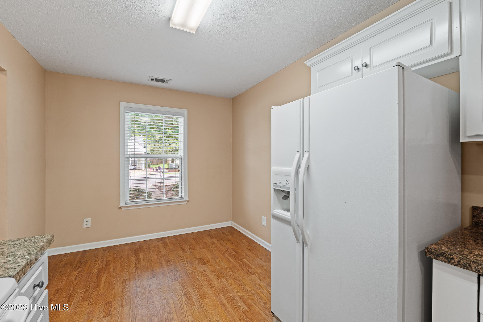 208 Satomi Way Property Photo 5