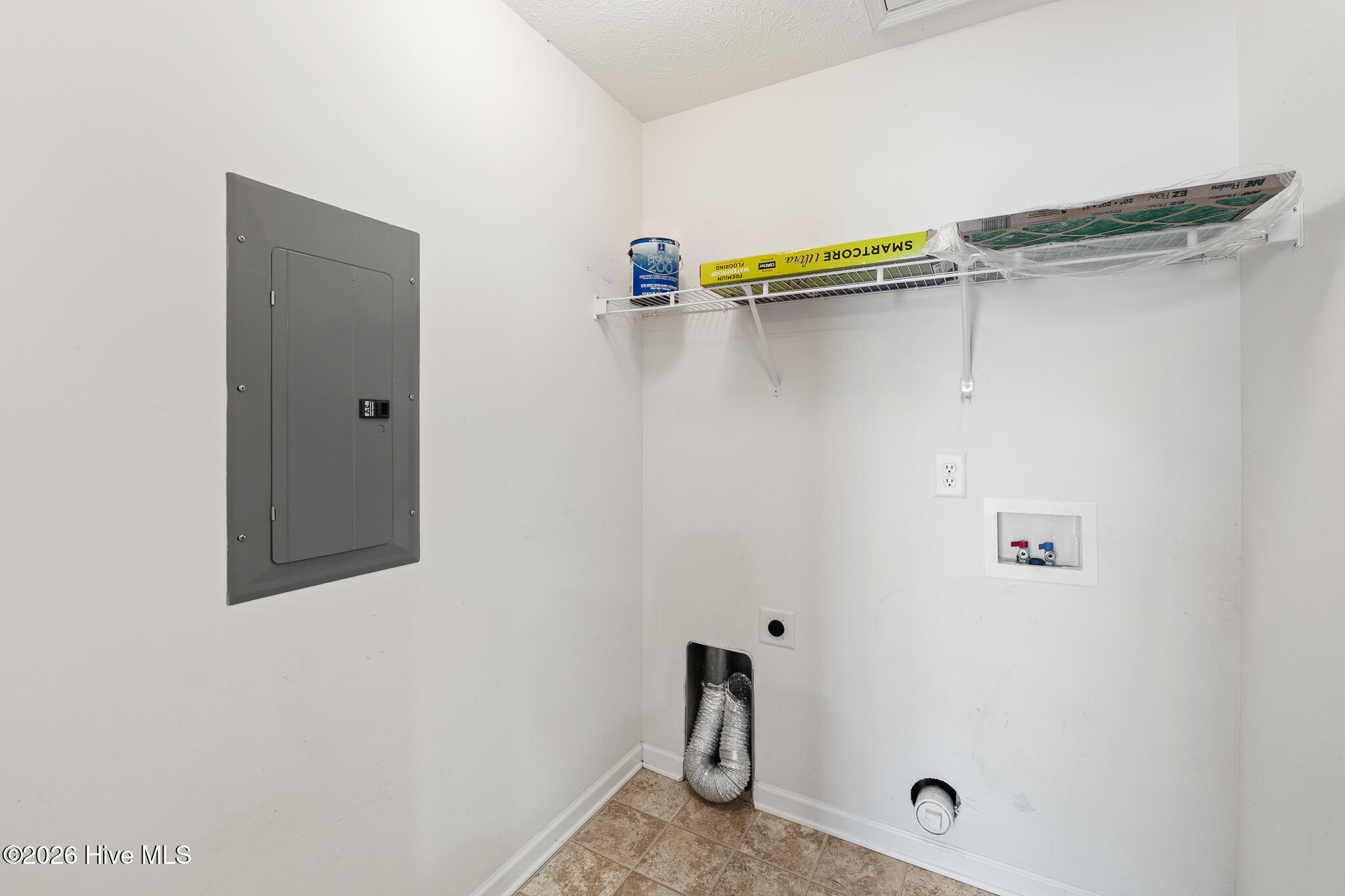 208 Satomi Way Property Photo 8
