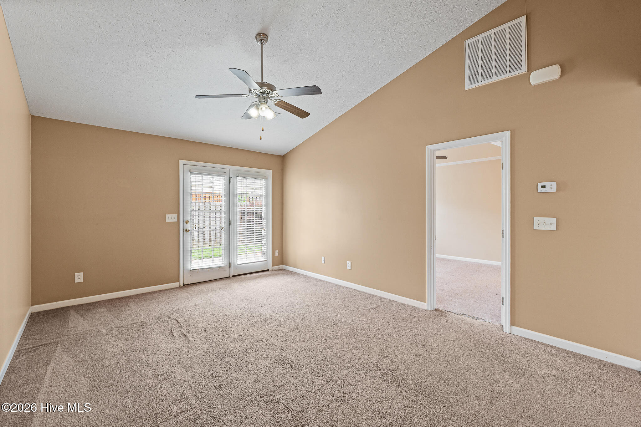 208 Satomi Way Property Photo 9