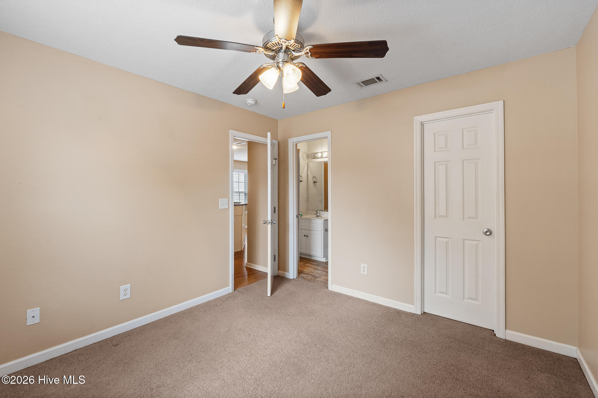 208 Satomi Way Property Photo 15