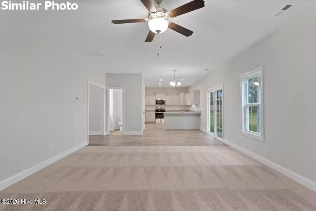 510 E Black Water Lane Property Photo 15