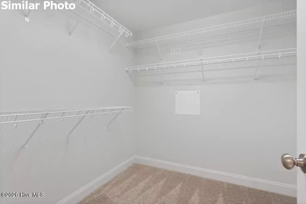 510 E Black Water Lane Property Photo 27