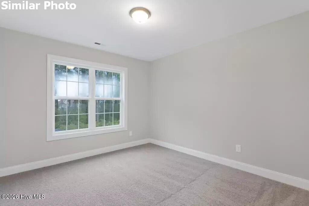 510 E Black Water Lane Property Photo 28