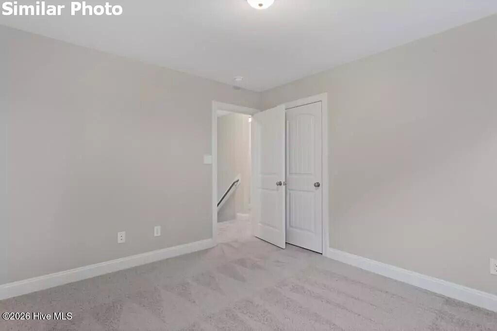 510 E Black Water Lane Property Photo 29