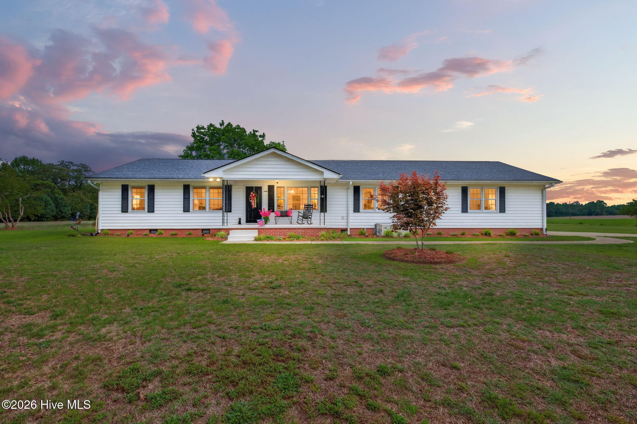 1490 Scott Road Property Photo 1