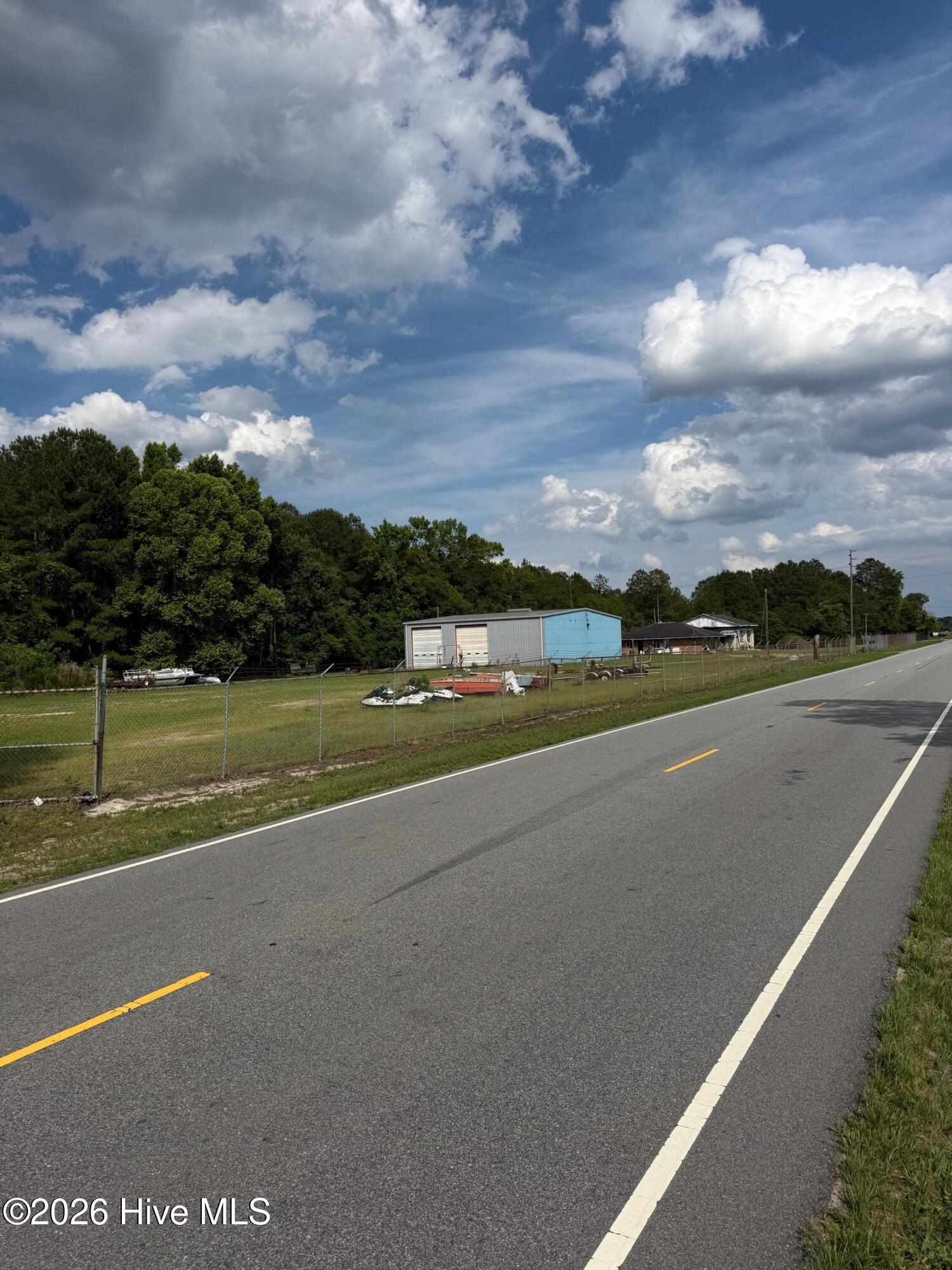 1434 Nc 53 Highway W Property Photo 4