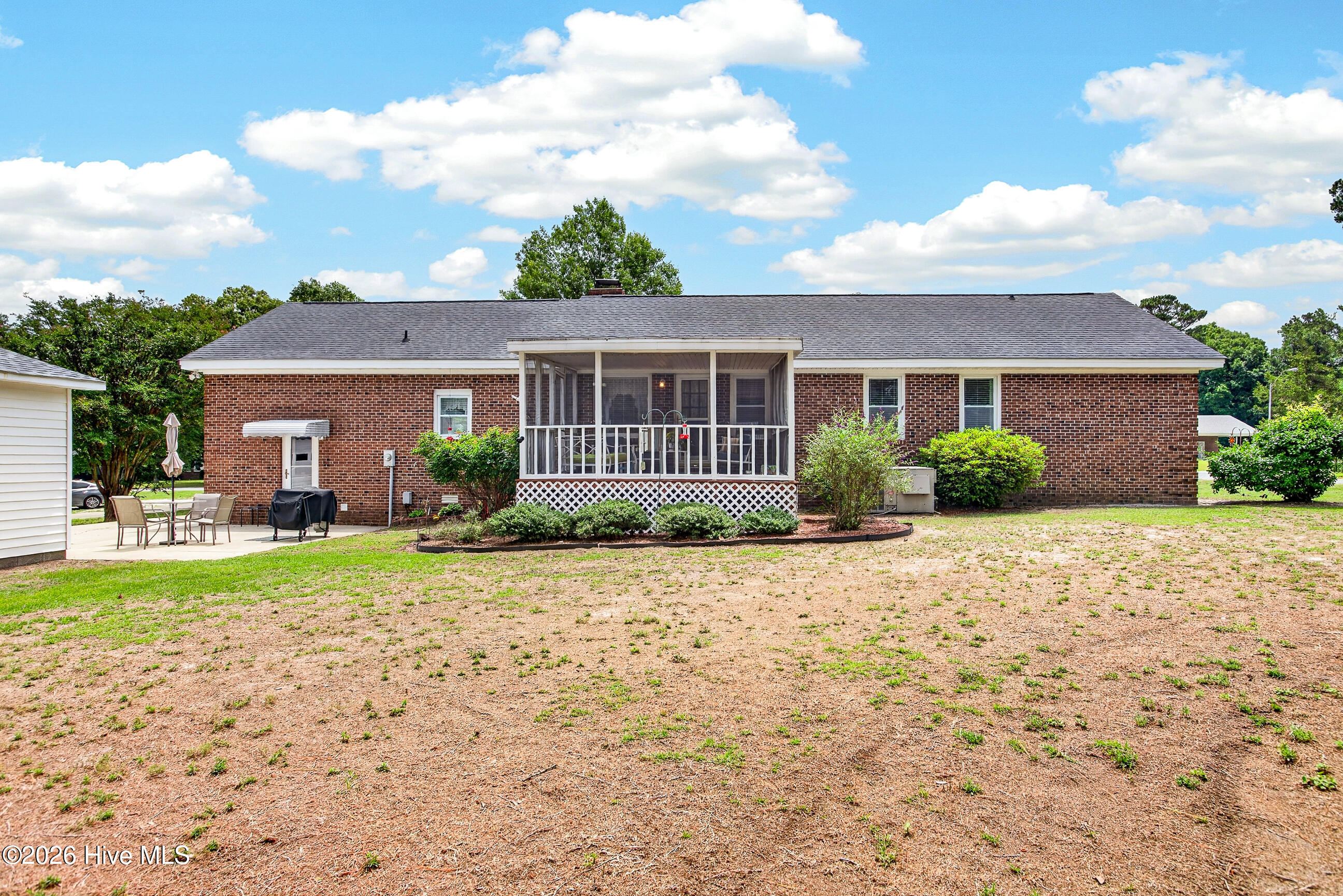 206 Crestwood Drive Property Photo 28