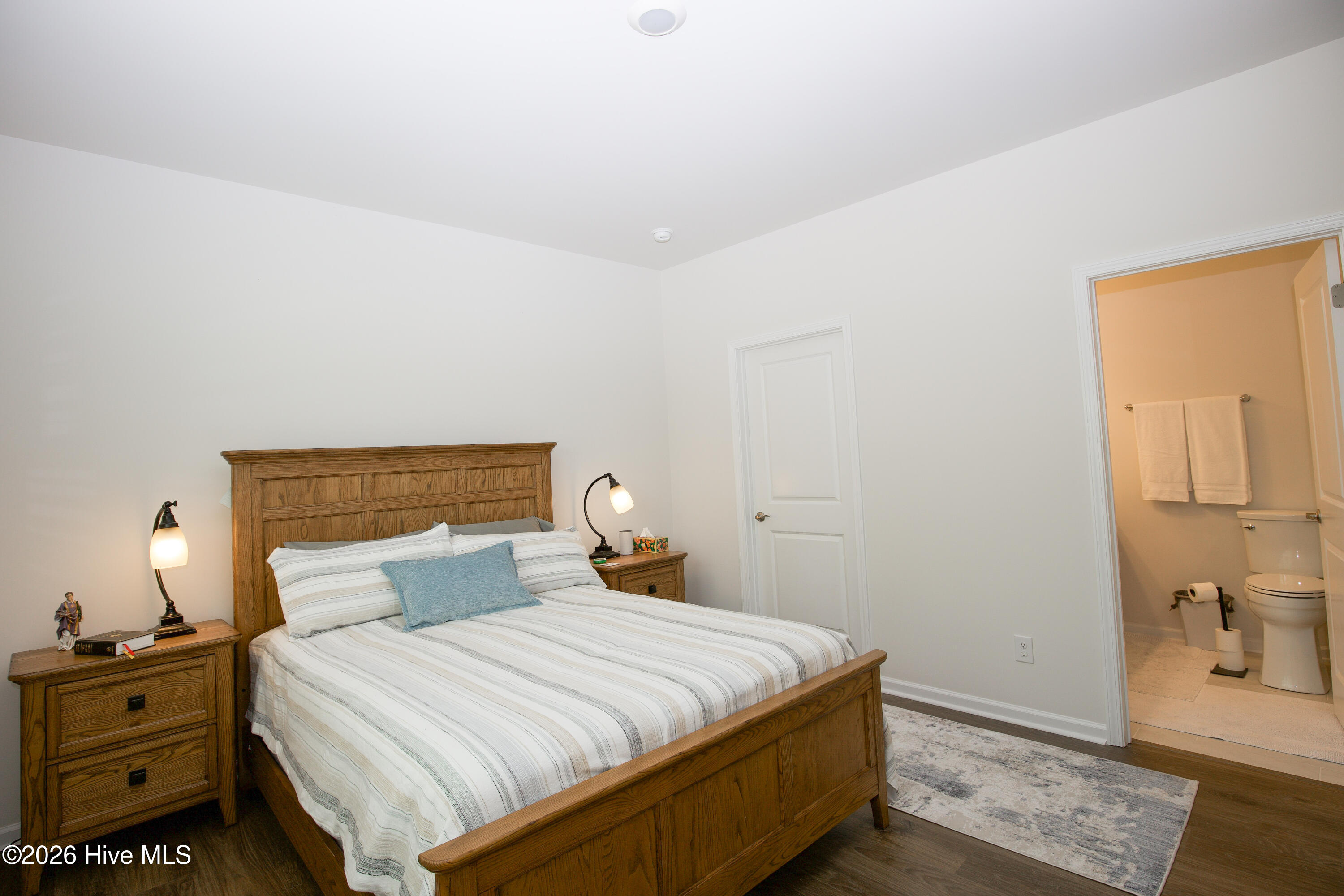 801 Amster Way Property Photo 15
