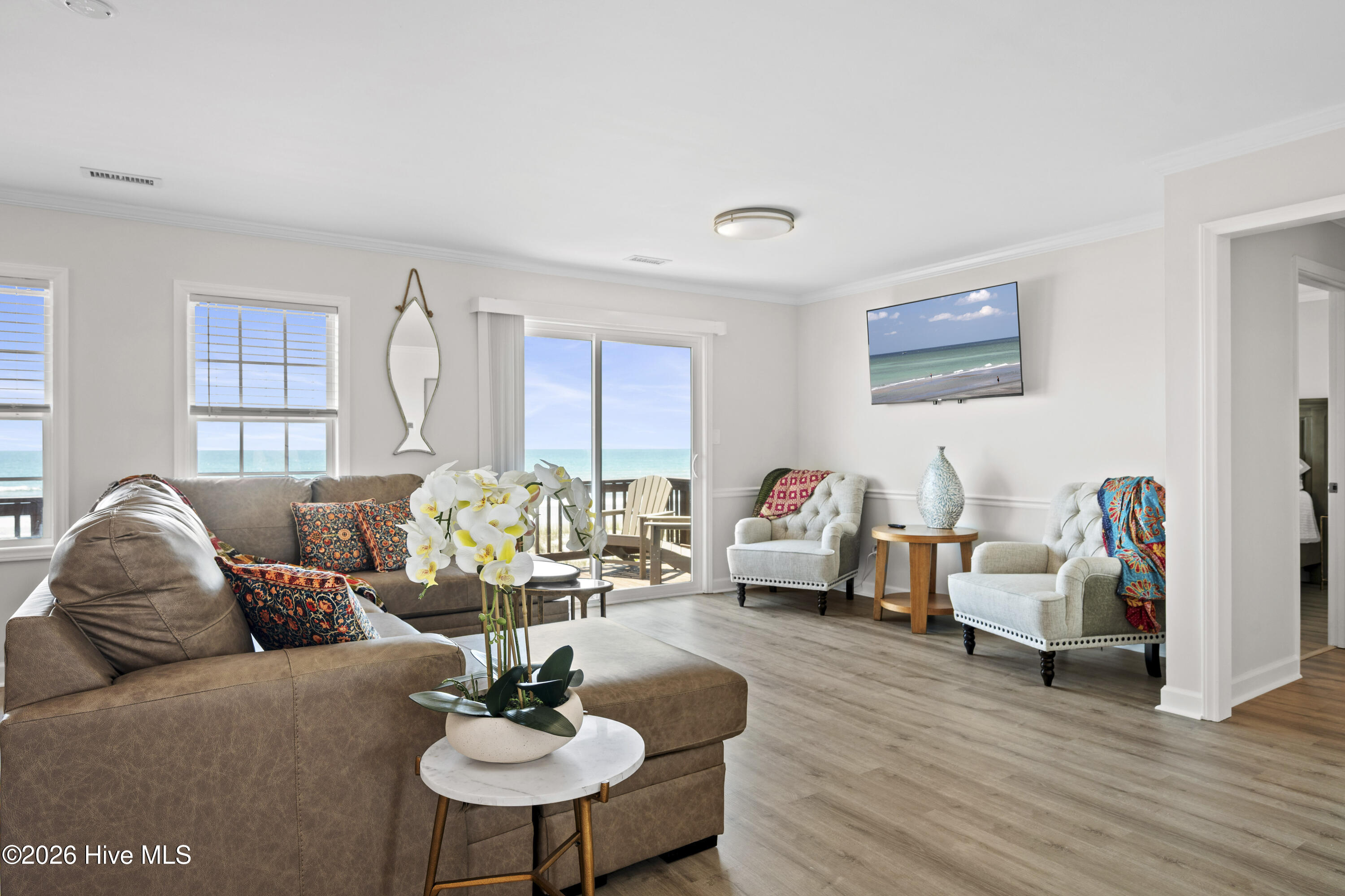 101 Ocean Drive Property Photo 11