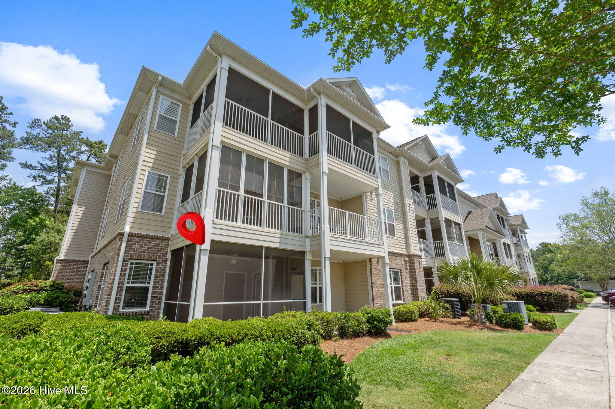 240 Woodlands Way Unit 7 Property Photo 6