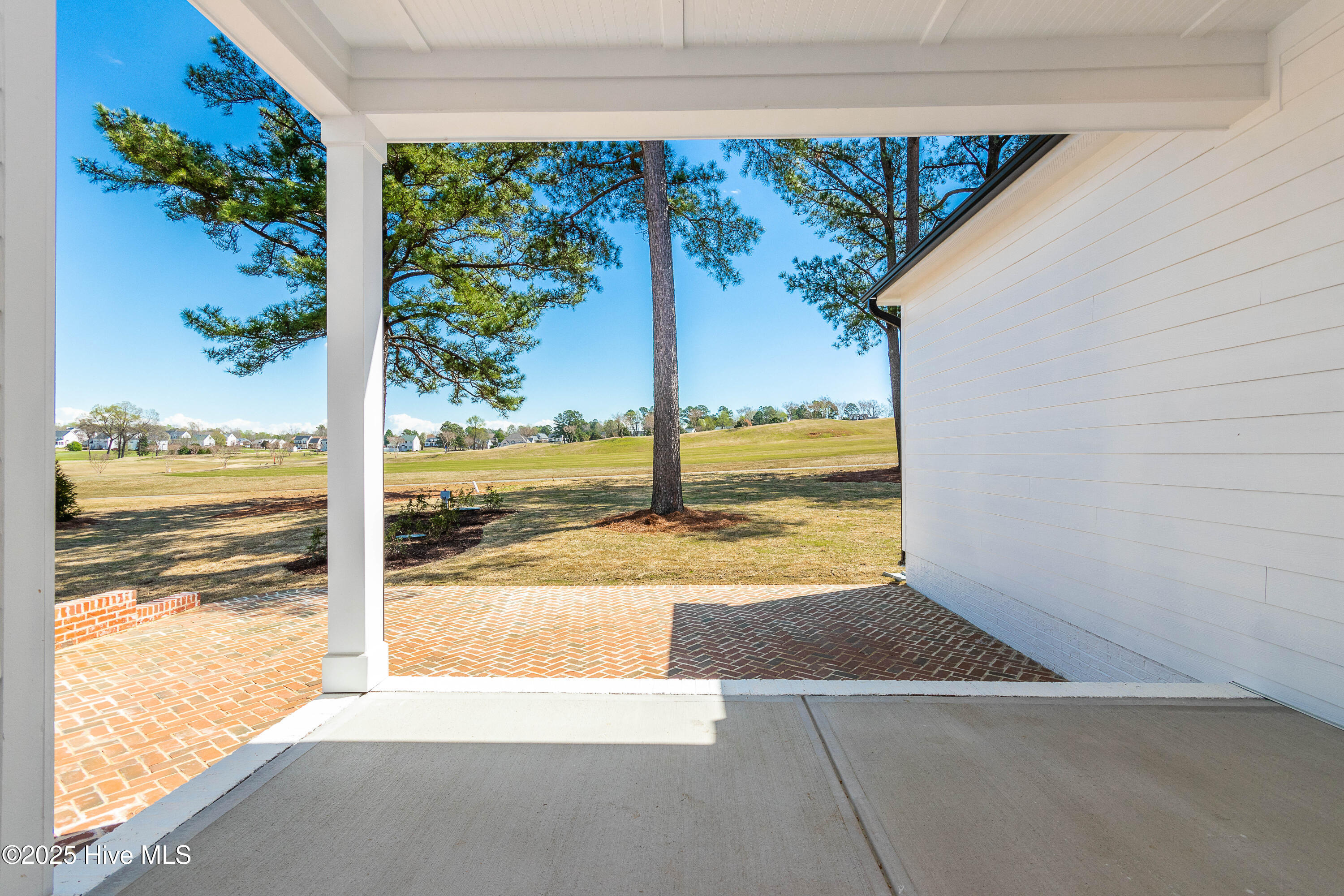 162 Farmstead Court Property Photo 6