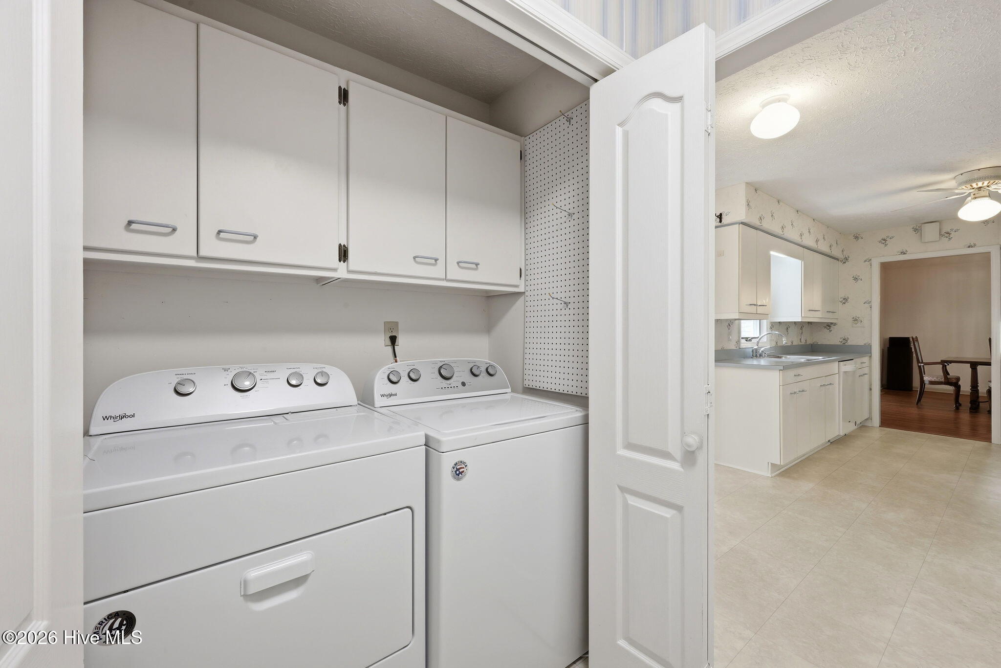 900 Crane Drive Property Photo 33