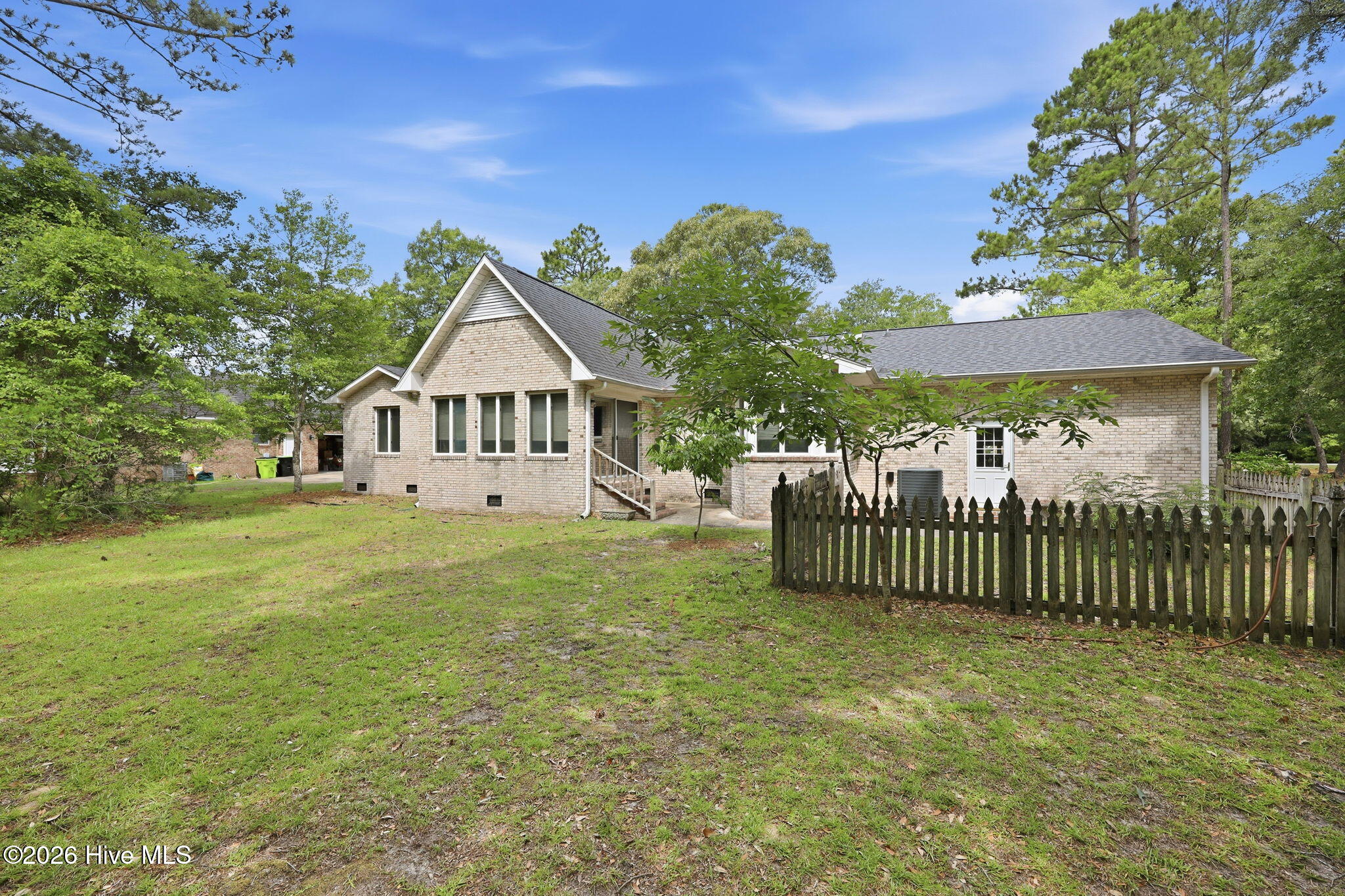 900 Crane Drive Property Photo 38