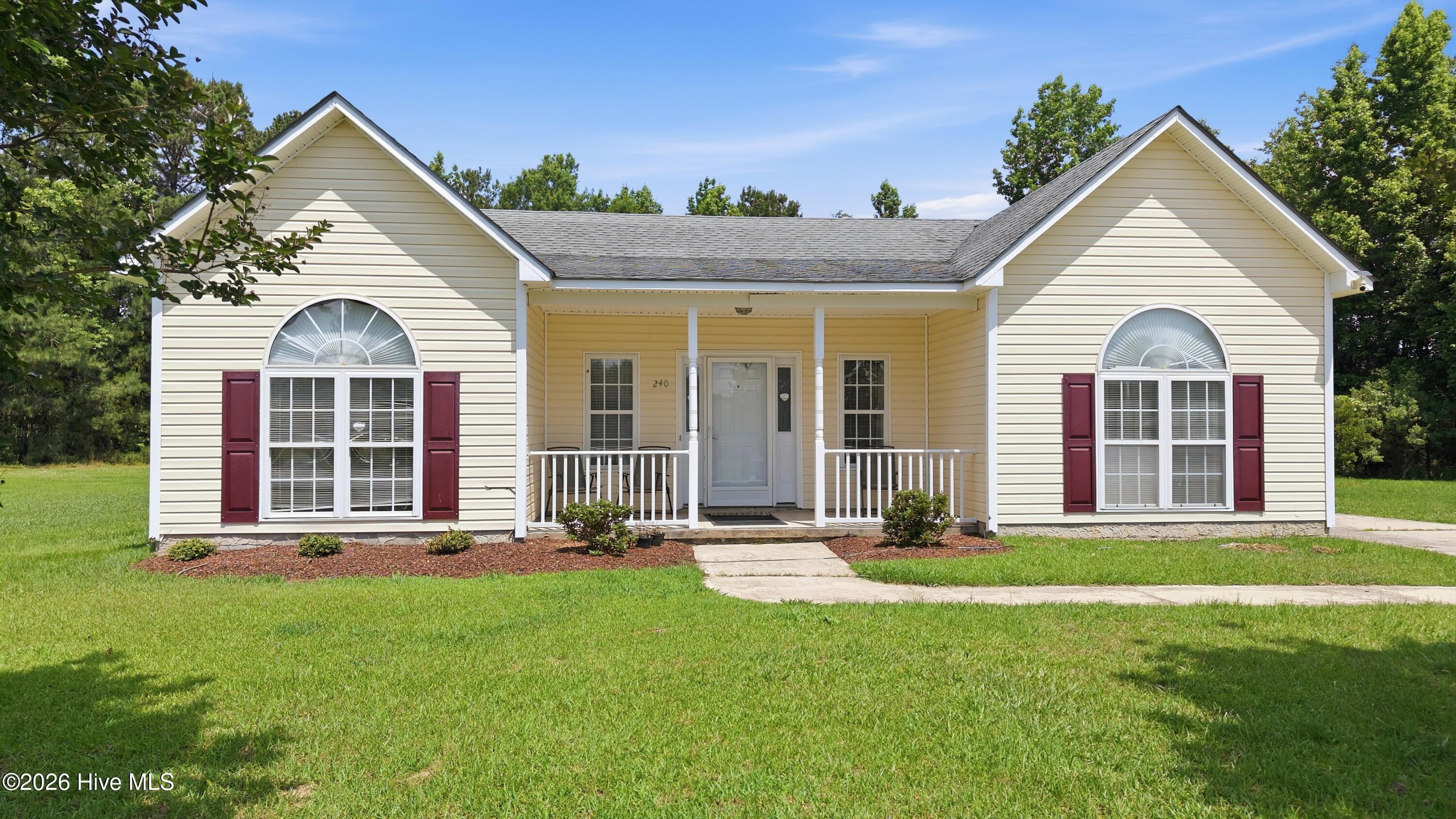 240 Katie Drive Property Photo 1
