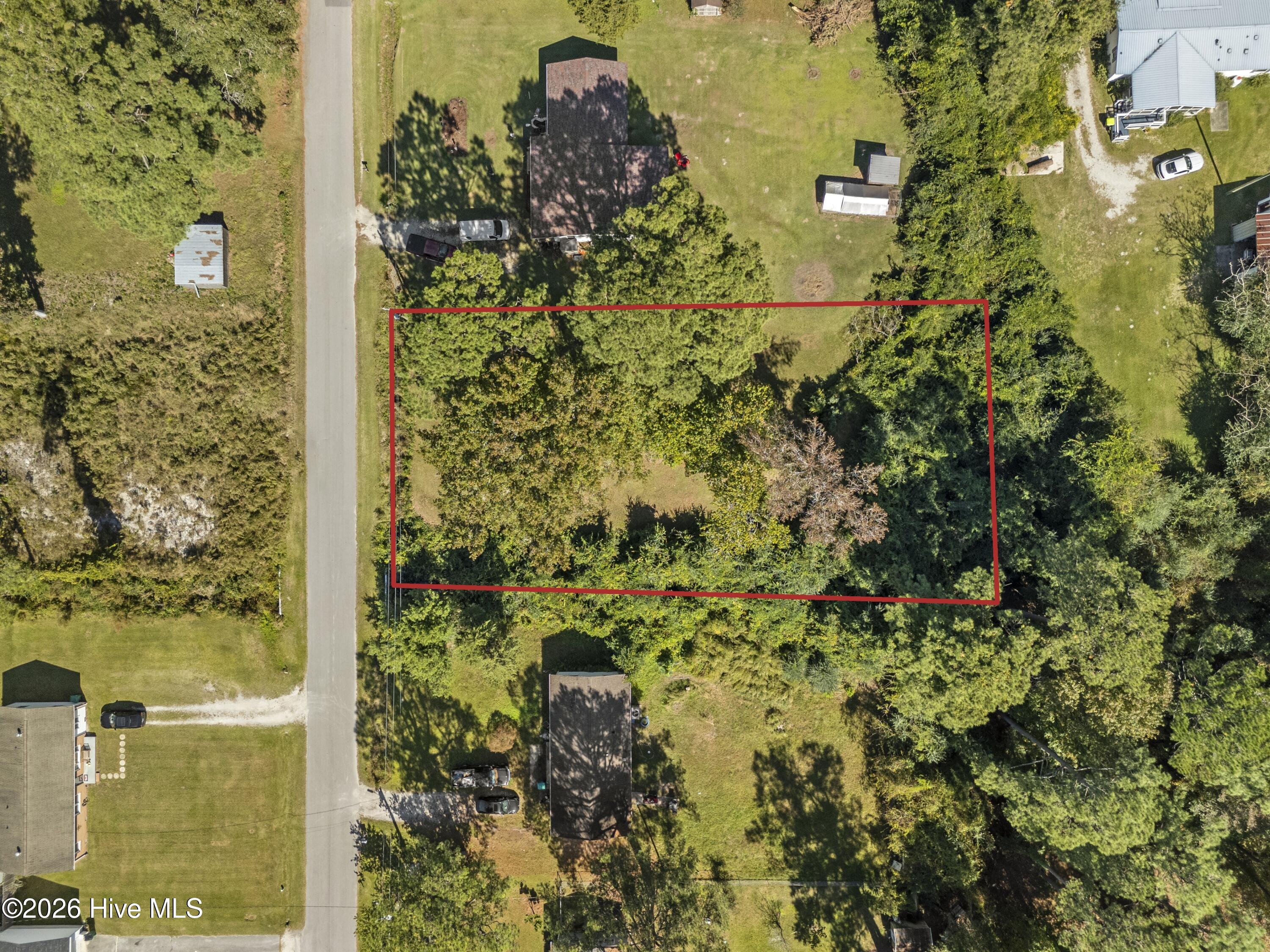105 Kings Parkway Property Photo 2
