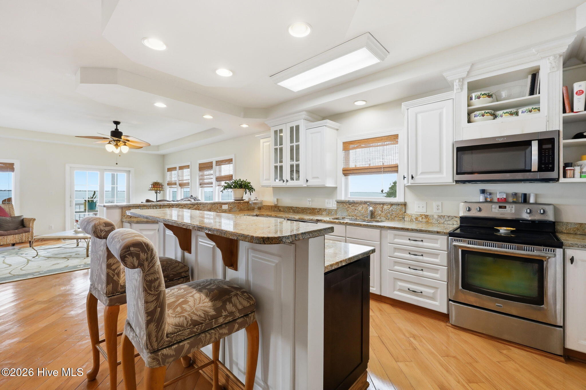 103 Waterfront Avenue Property Photo 44