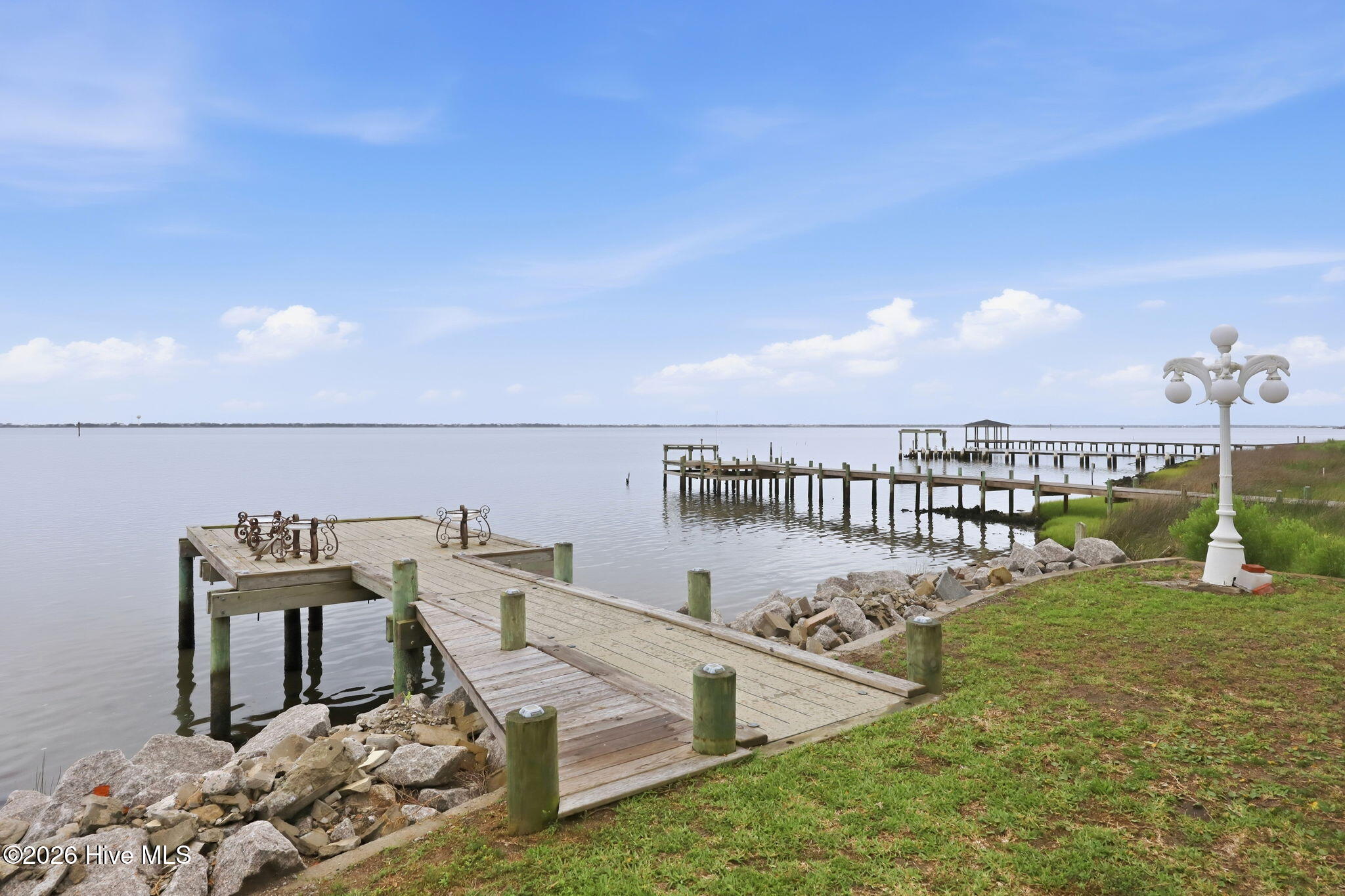 103 Waterfront Avenue Property Photo 67
