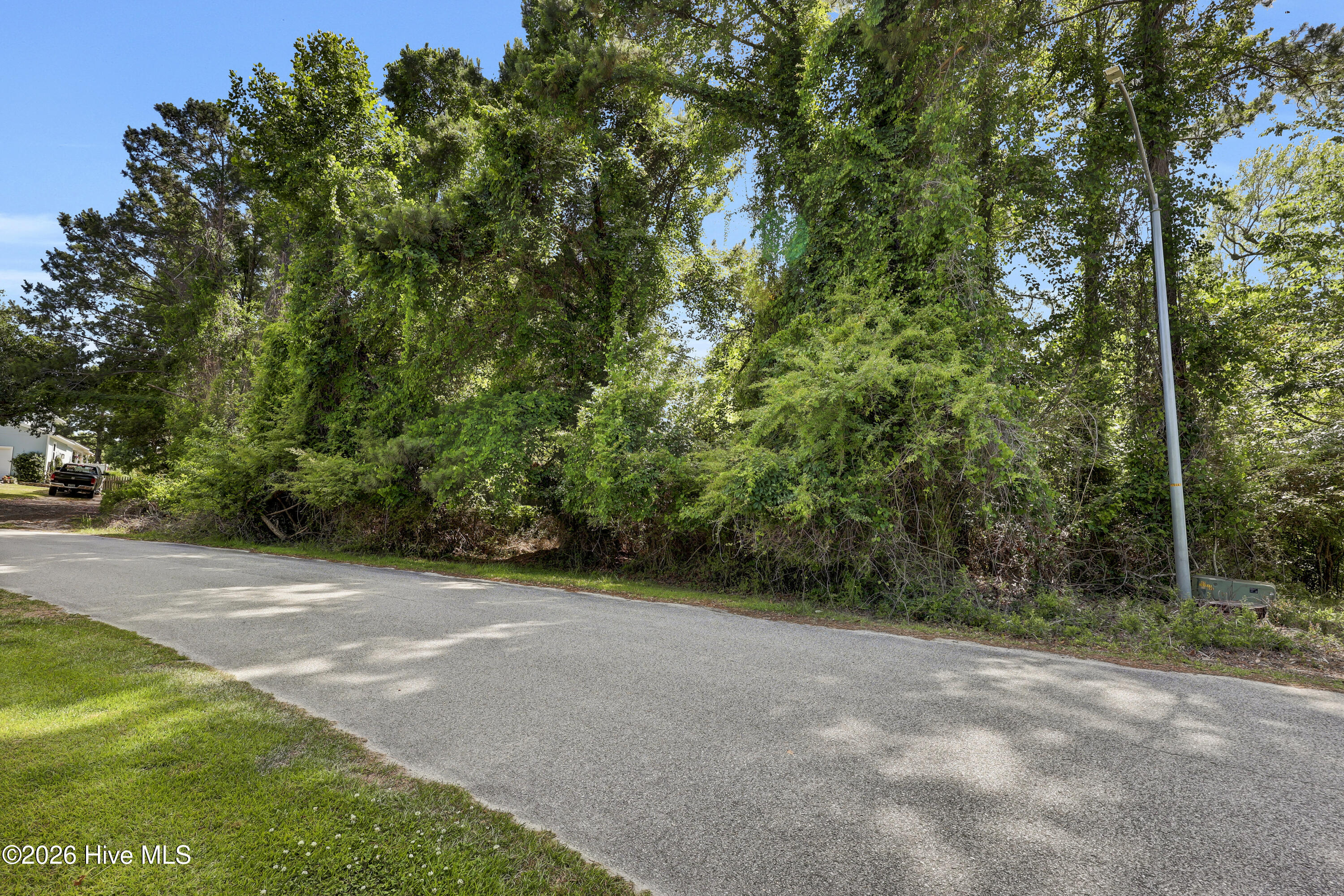 L32 Twelve Pointer Road Property Photo 6
