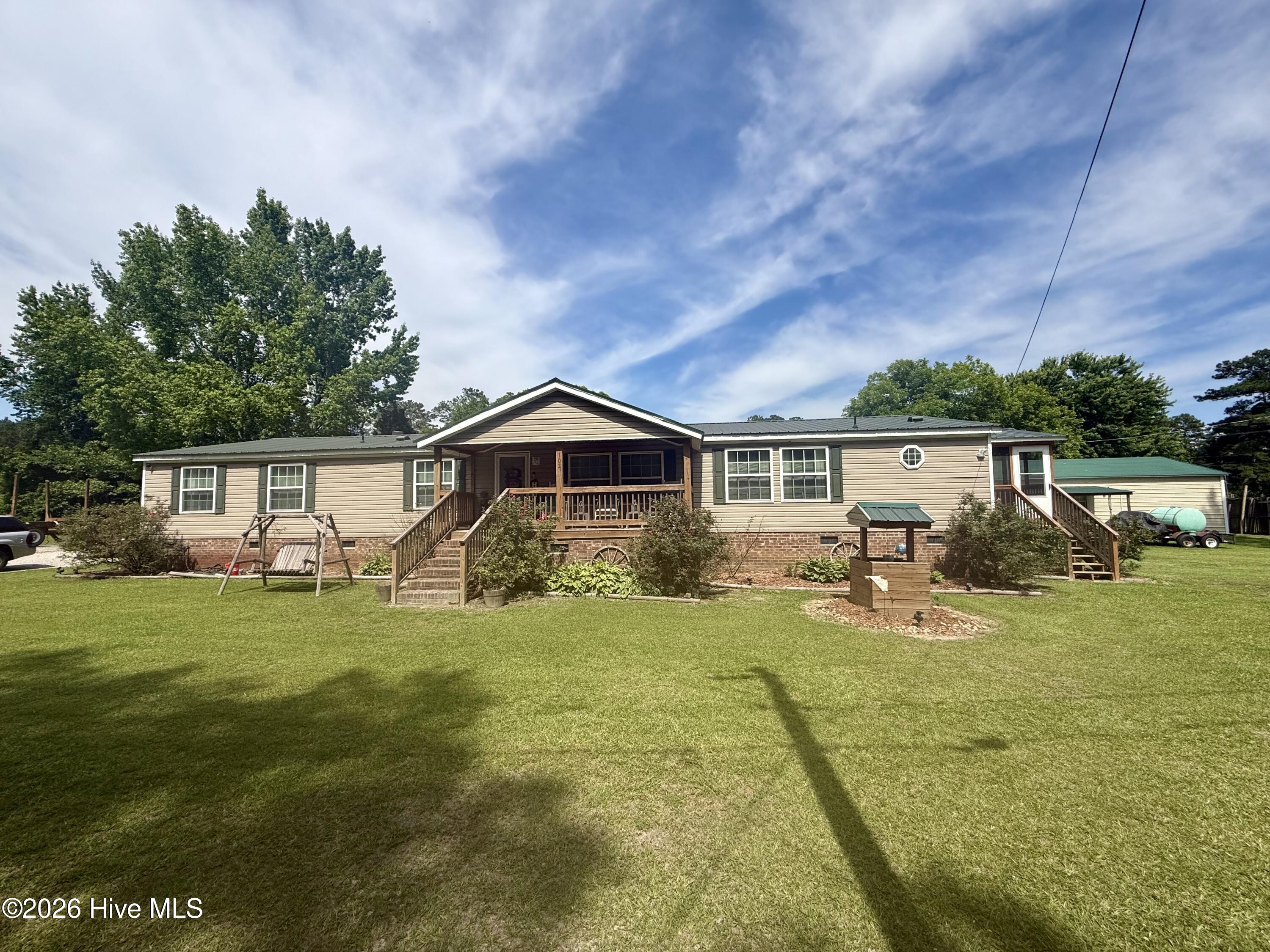 102 Belcher Road Property Photo 3