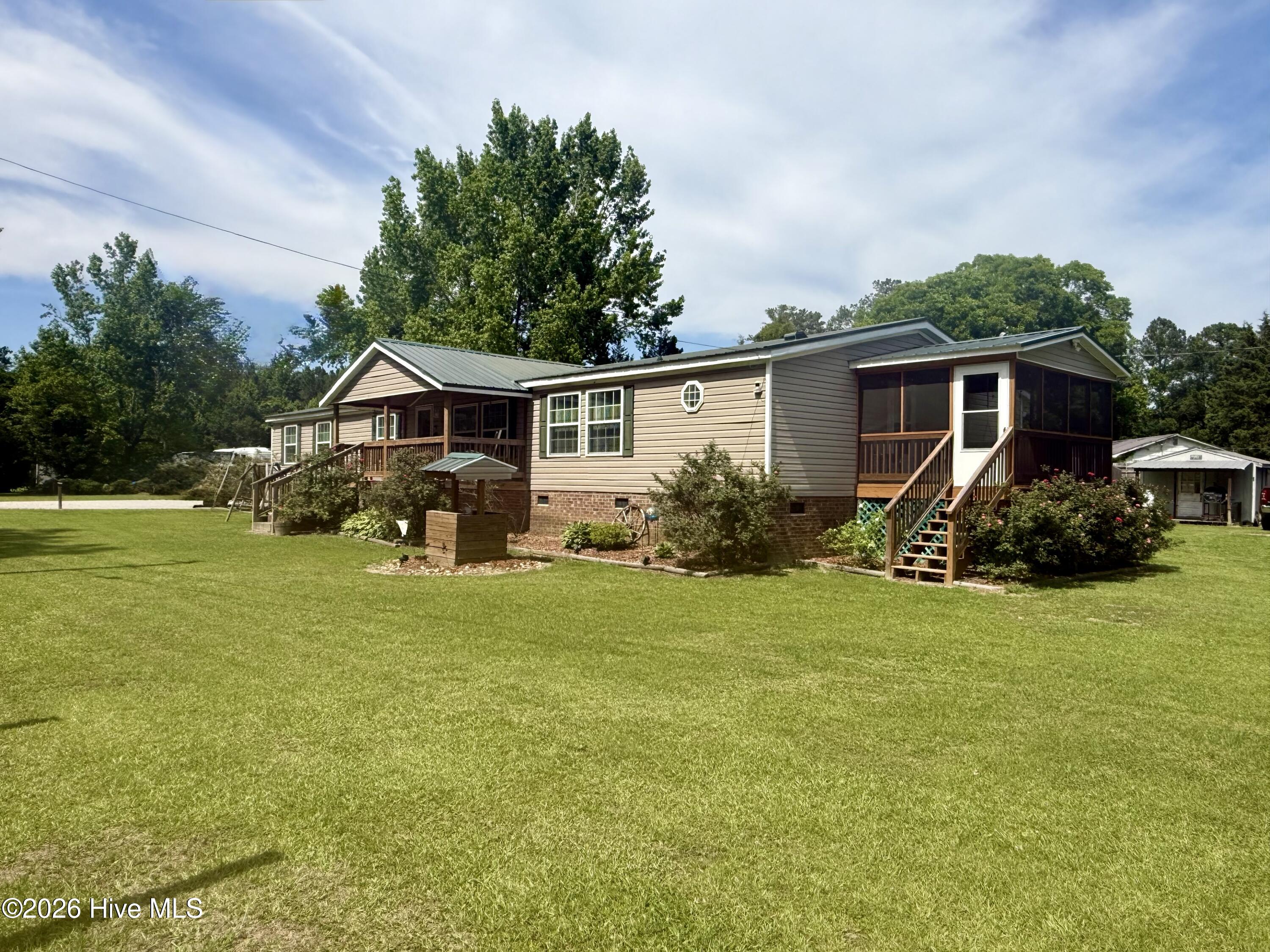 102 Belcher Road Property Photo 4