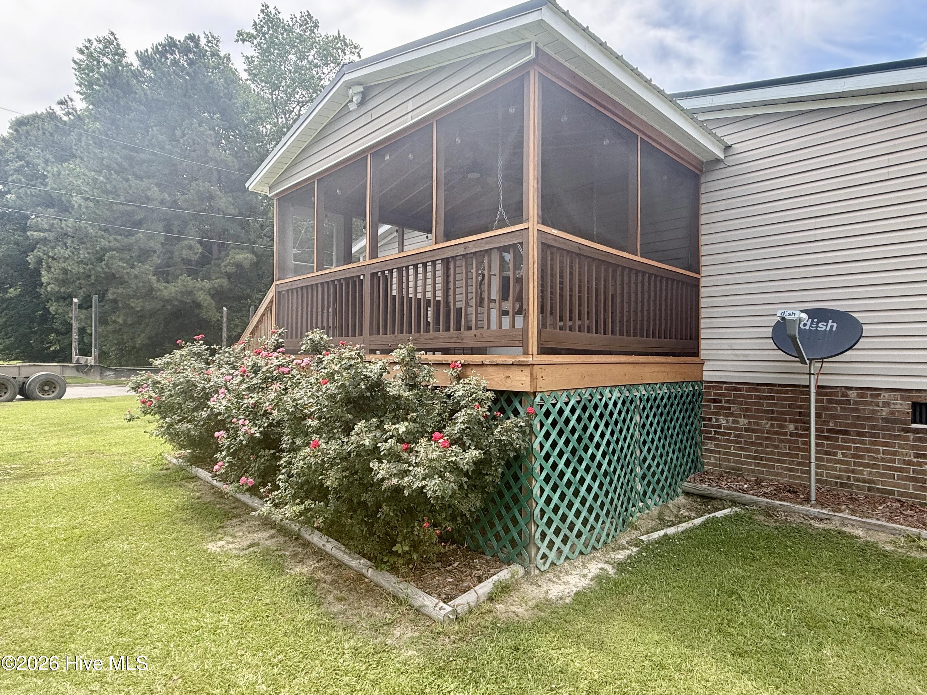 102 Belcher Road Property Photo 9