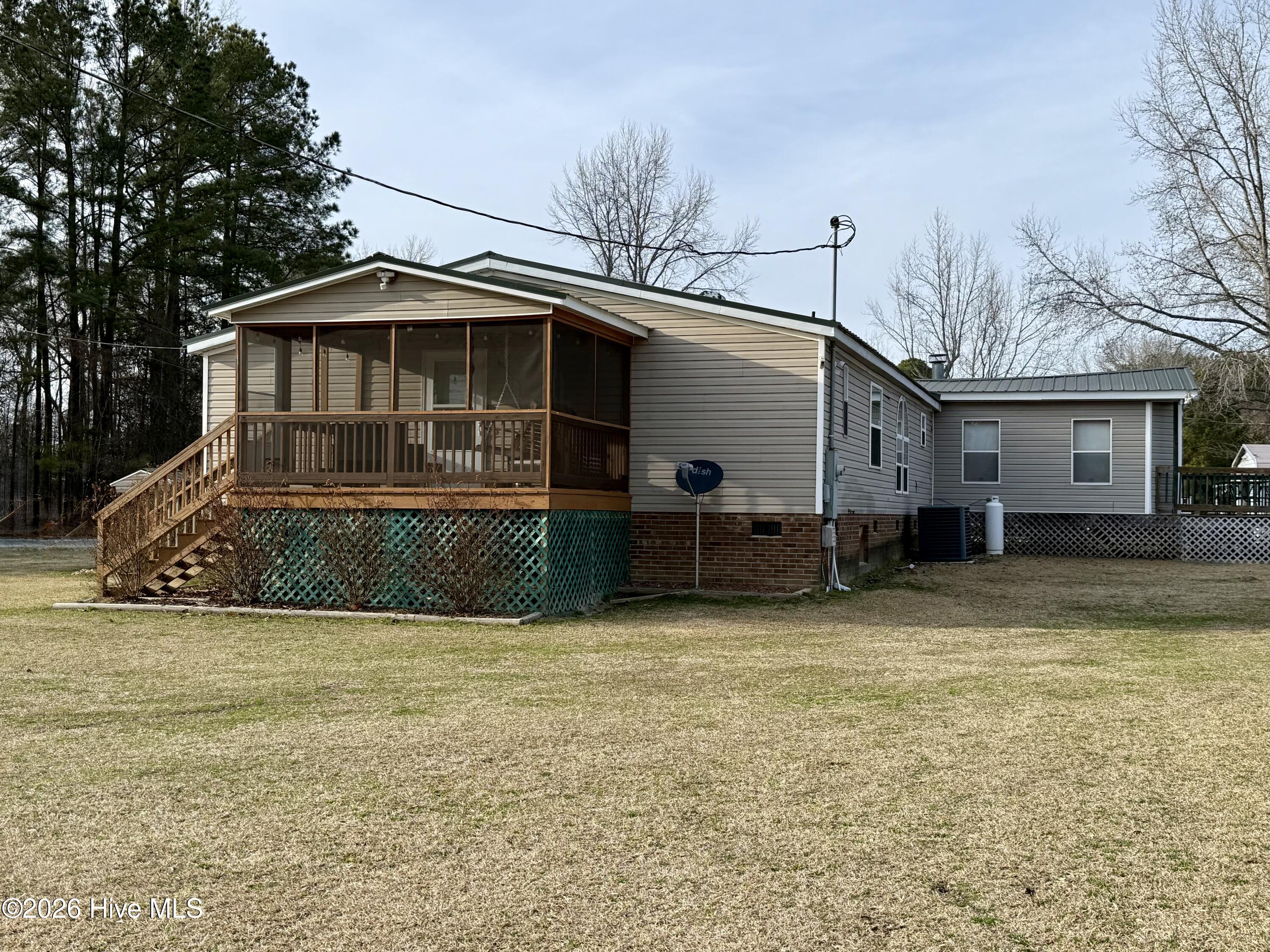 102 Belcher Road Property Photo 12