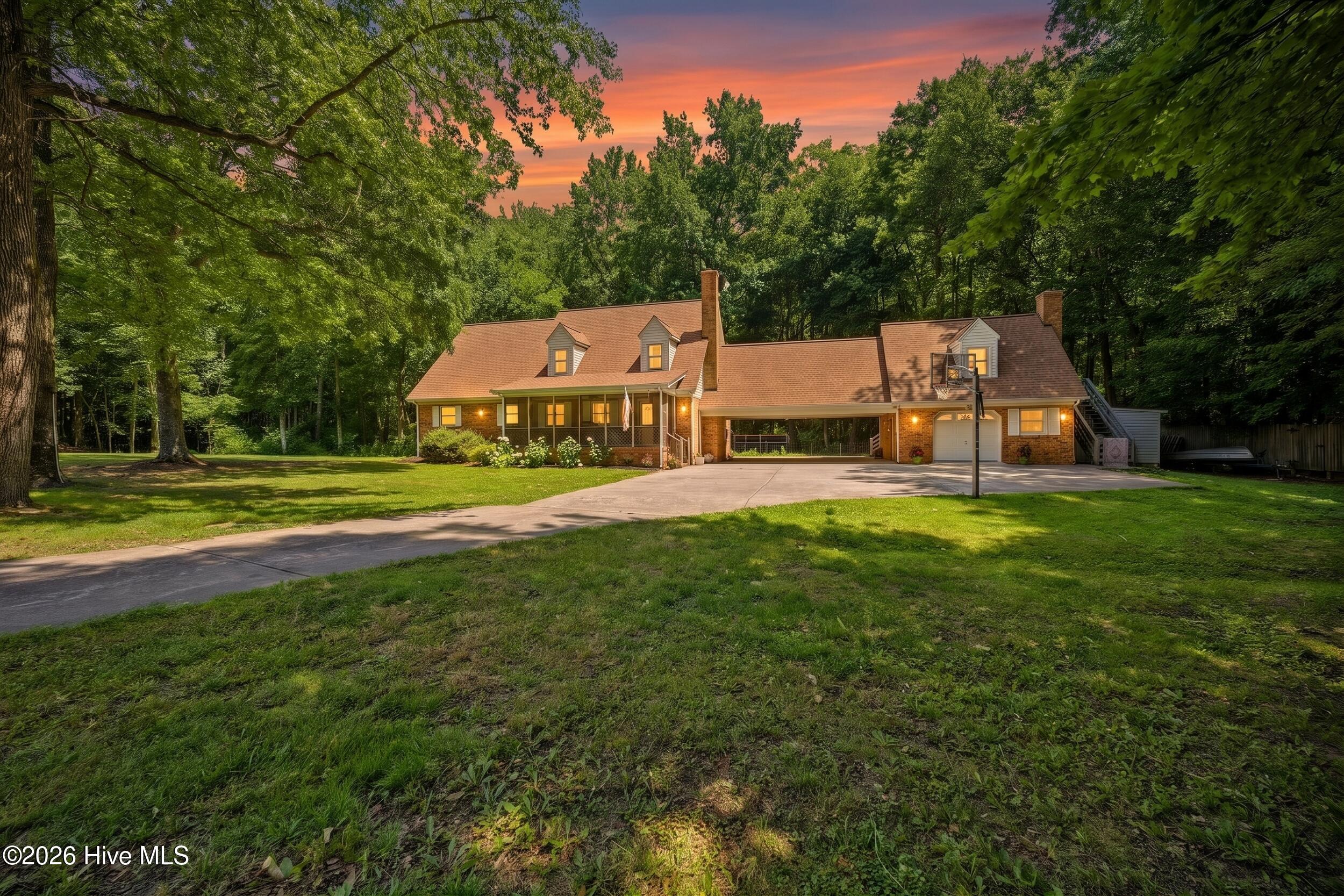 735 Daniels Road Property Photo 45